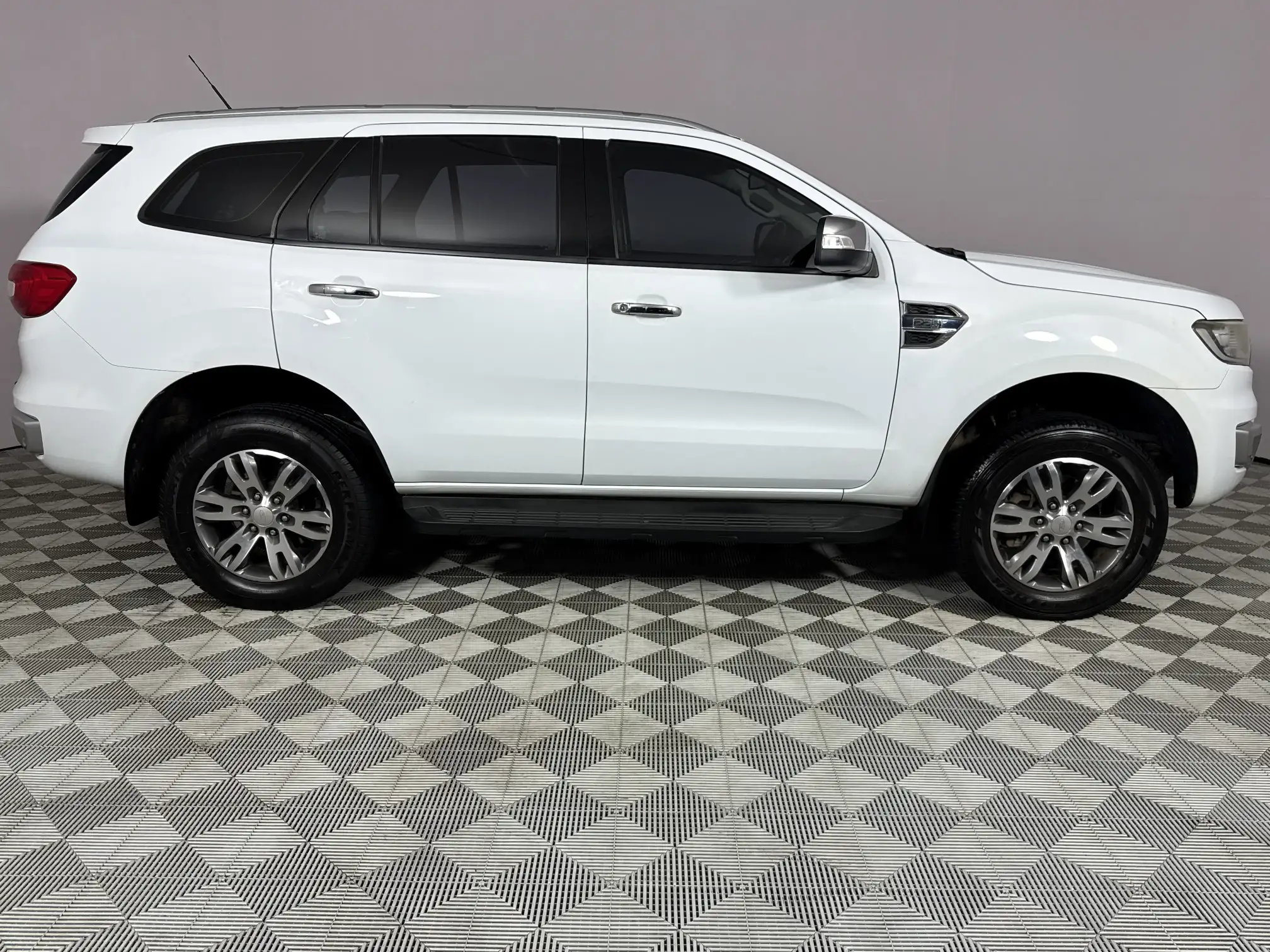Ford Everest