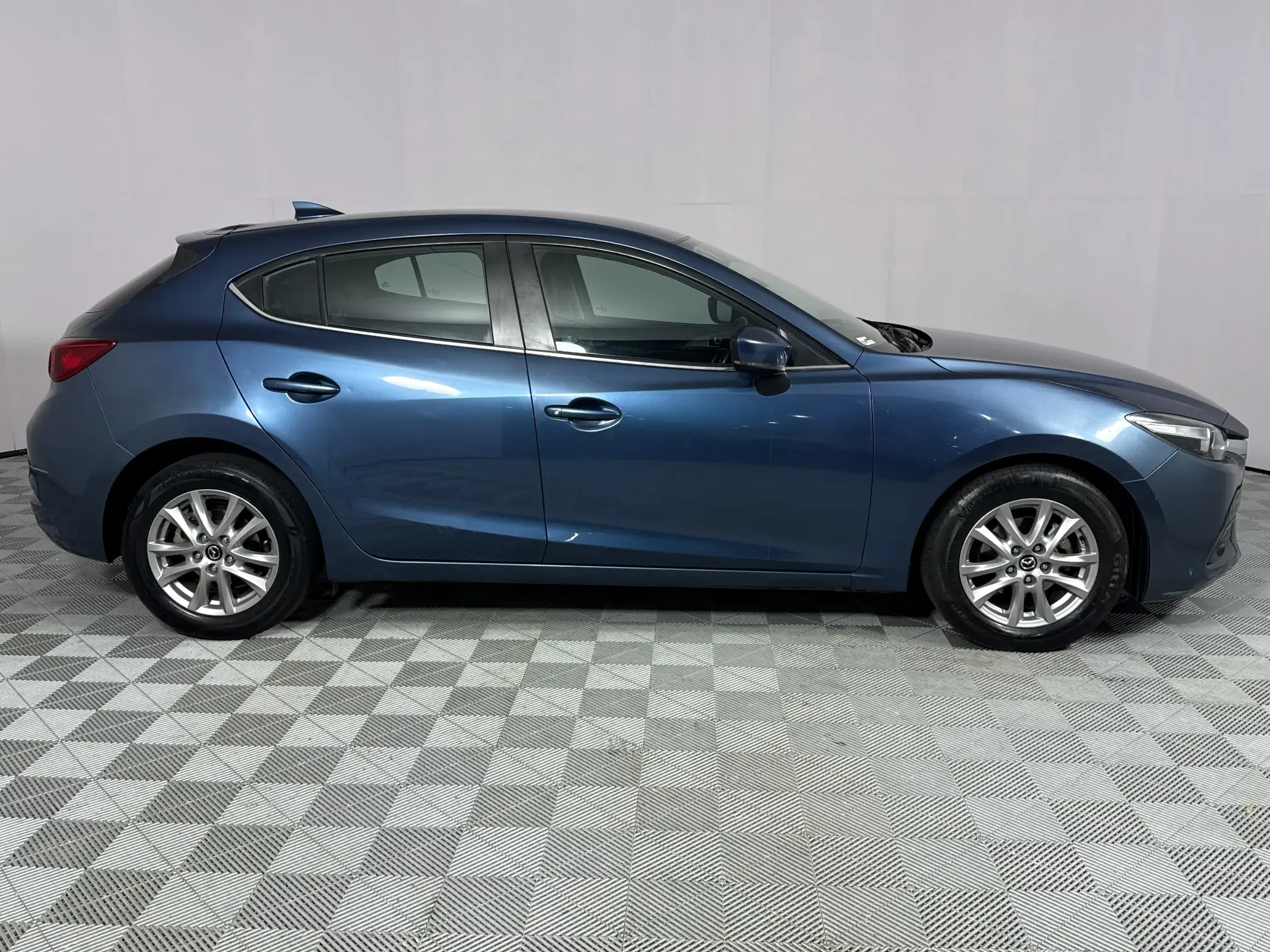 Mazda Mazda 3
