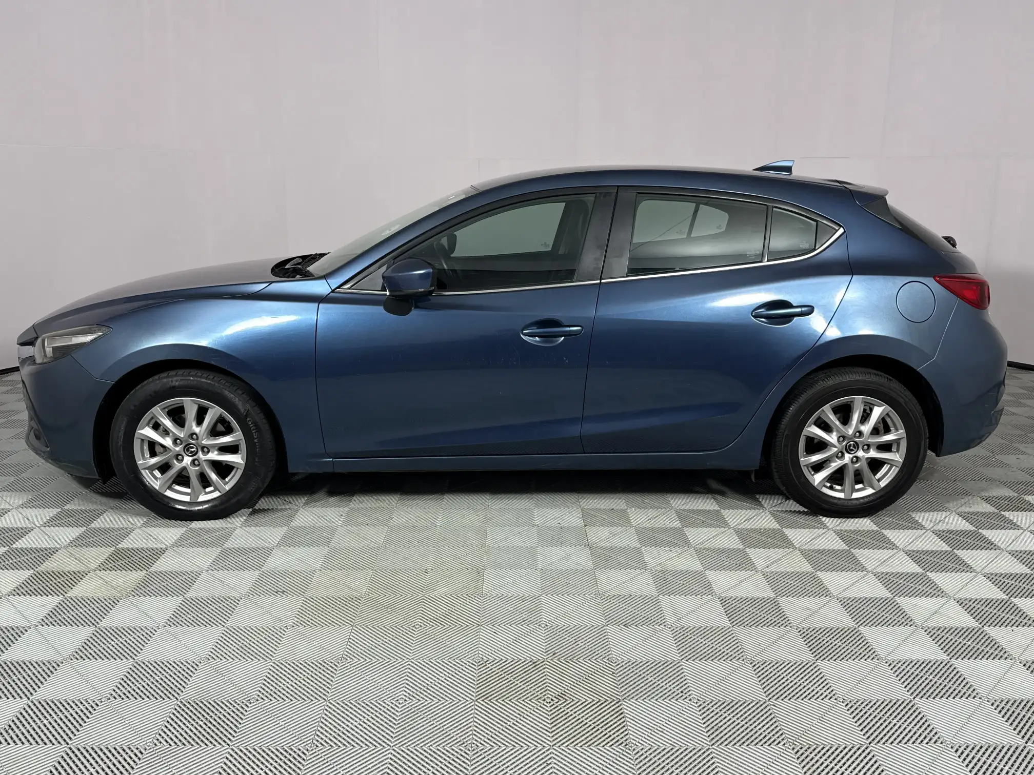 Mazda Mazda 3