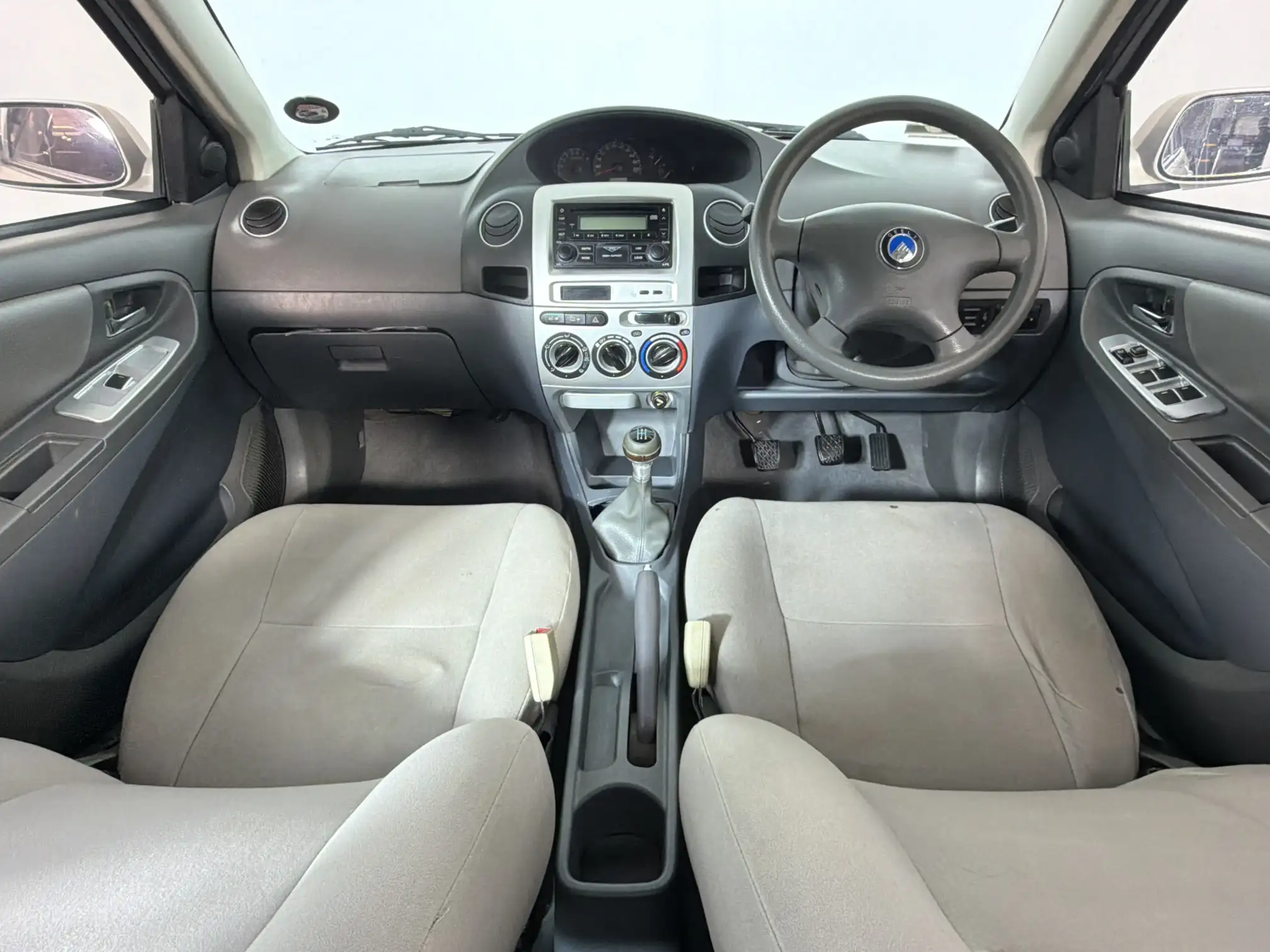 Geely MK