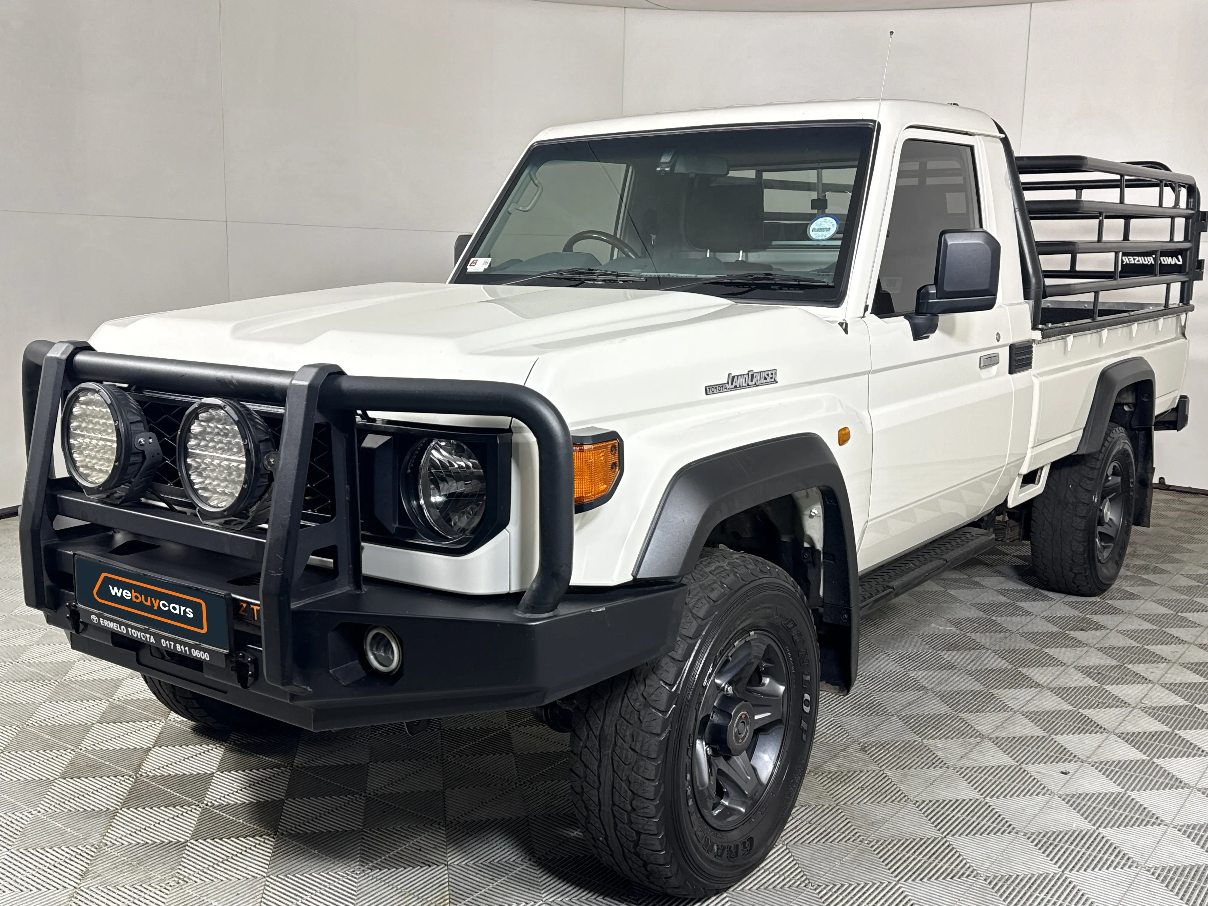 2025 Toyota Land Cruiser 79 2.8 Gd-6 Pick Up Single Cab
