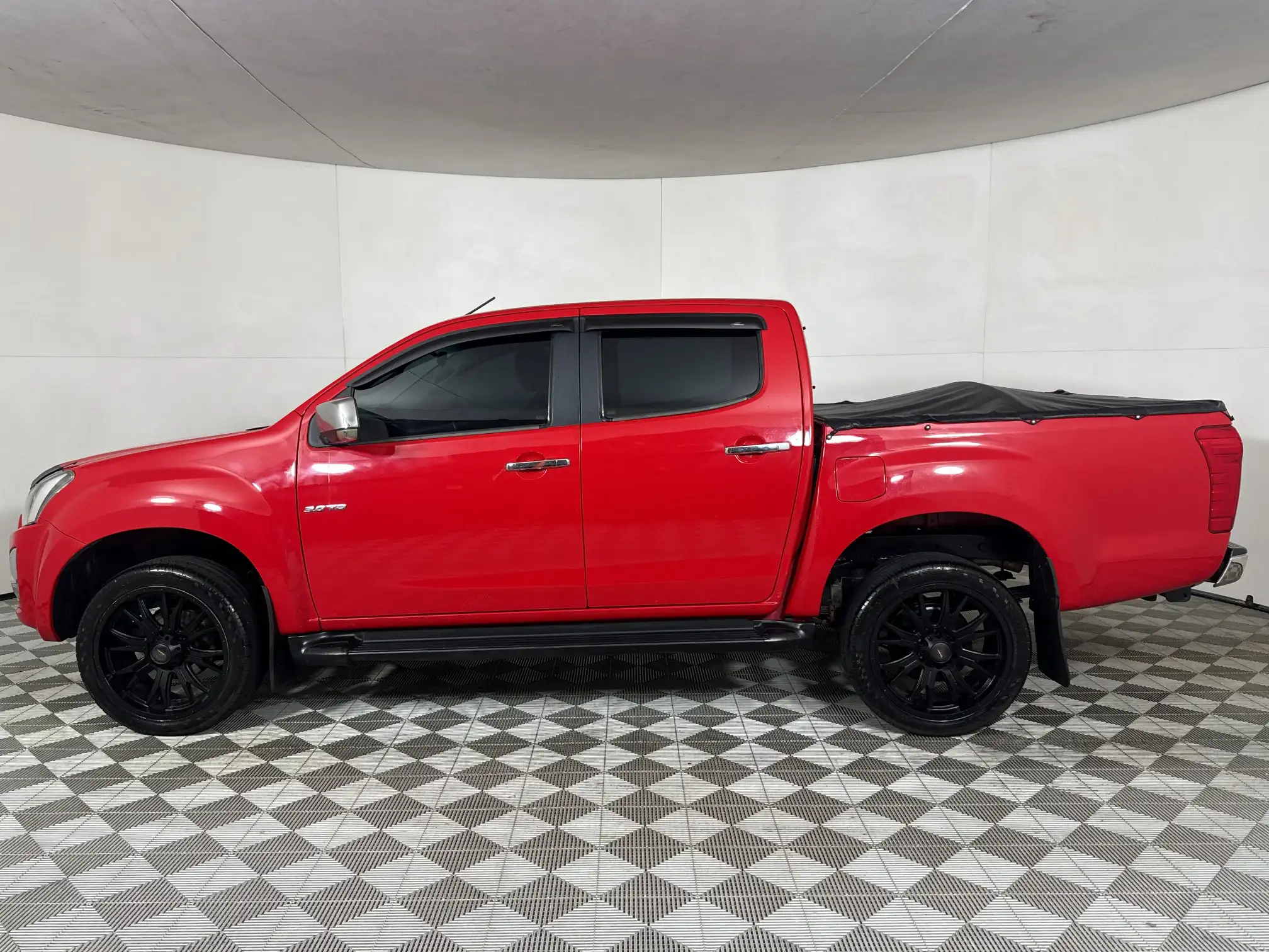 Isuzu D-MAX