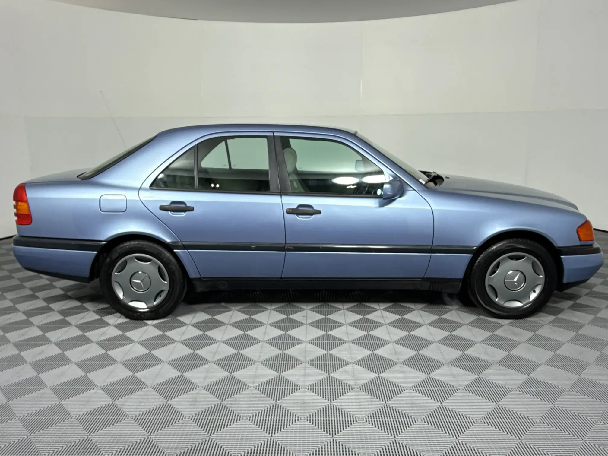 Mercedes-Benz C Class Sedan