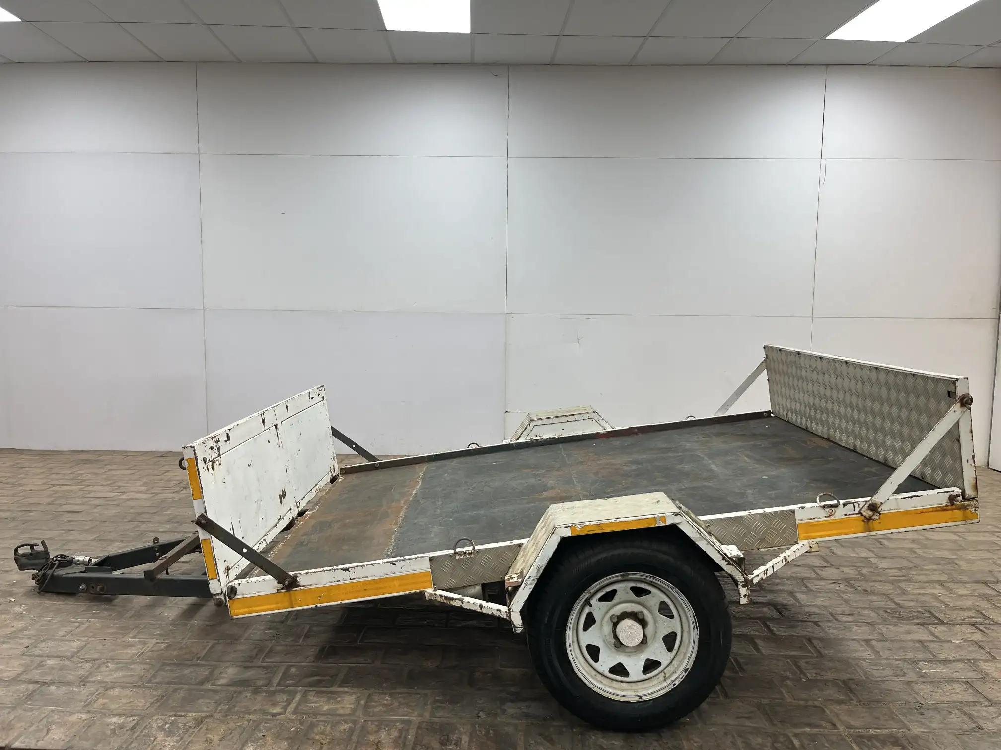 Custom Flatbed