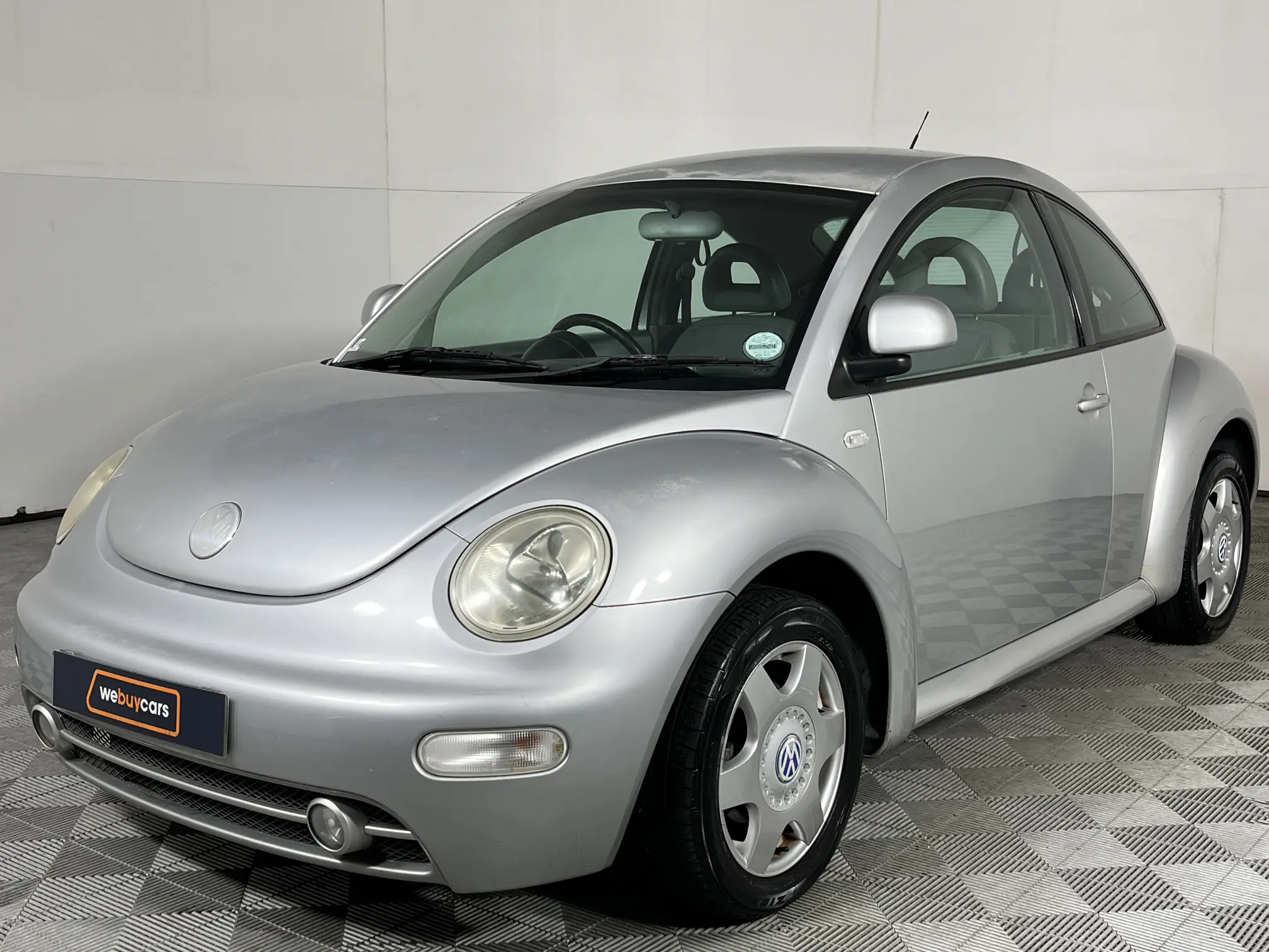 2002 Volkswagen Beetle 2.0 Highline