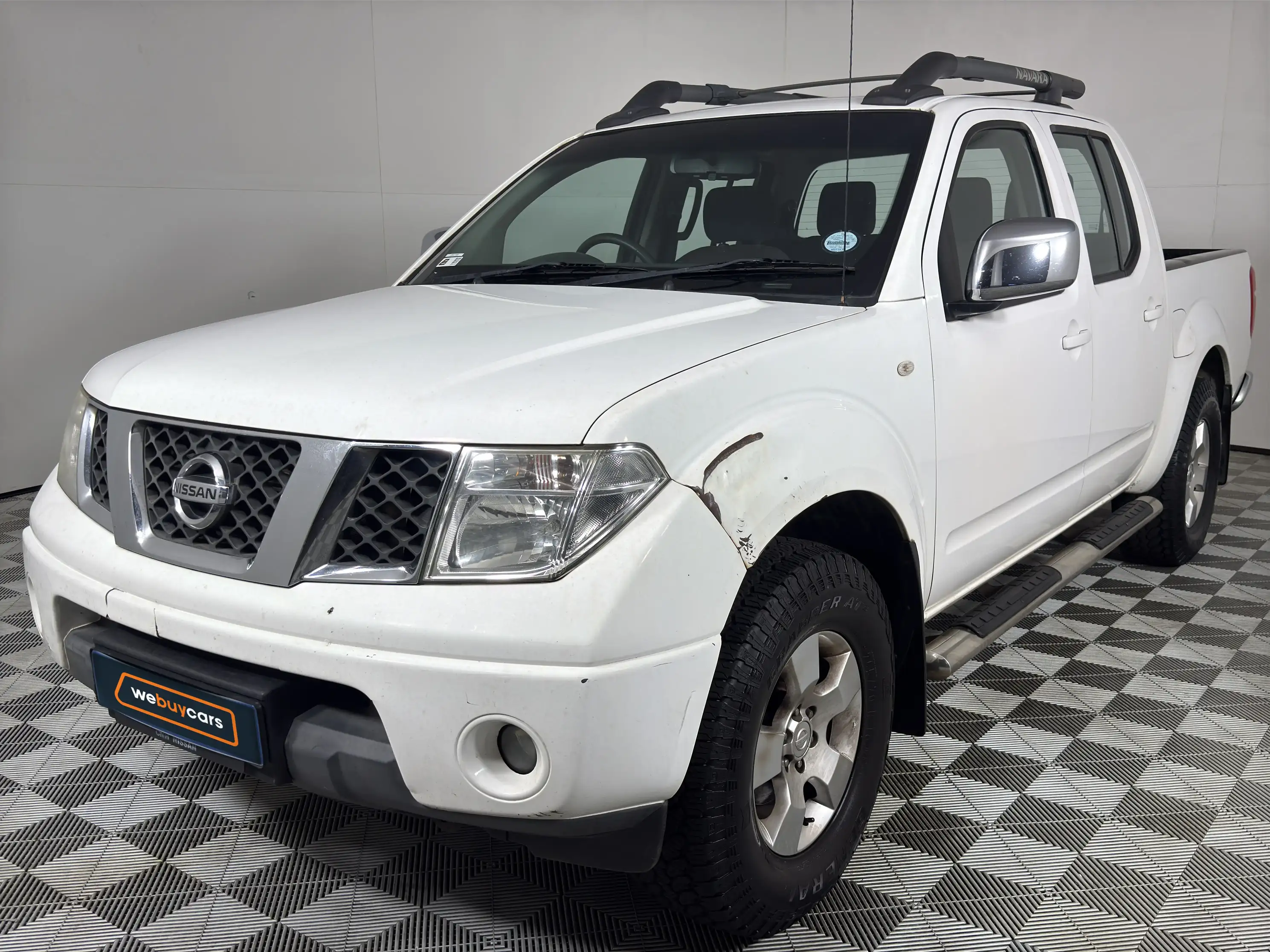 We Buy Cars | 2016 Nissan Navara — Stock Number EFA711582