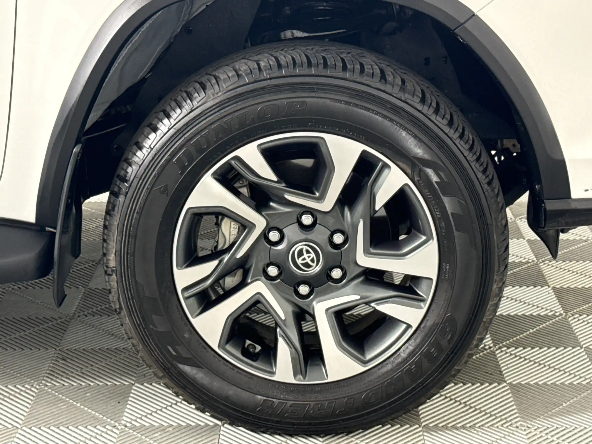 Toyota Fortuner
