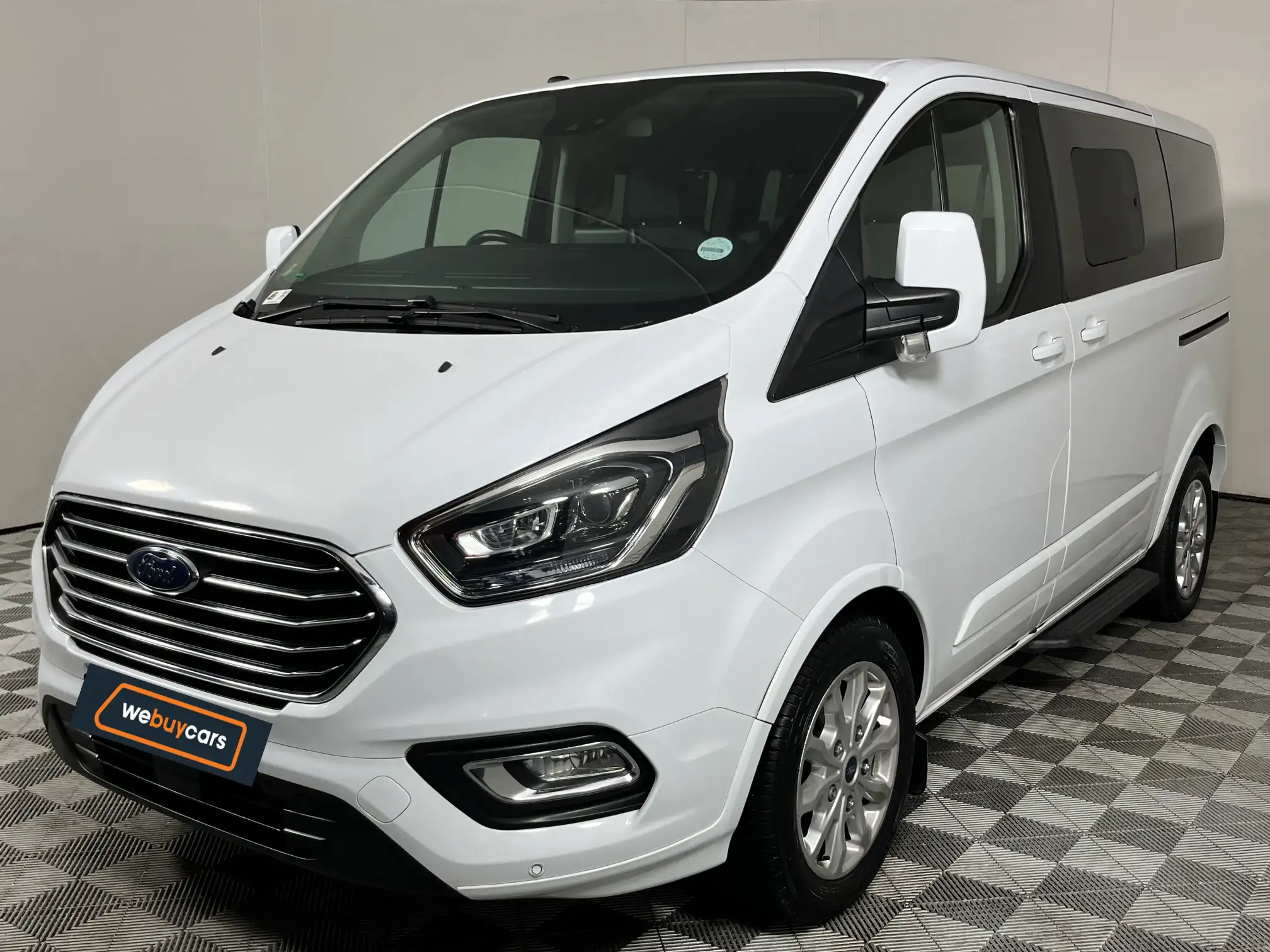 2020 Ford Tourneo