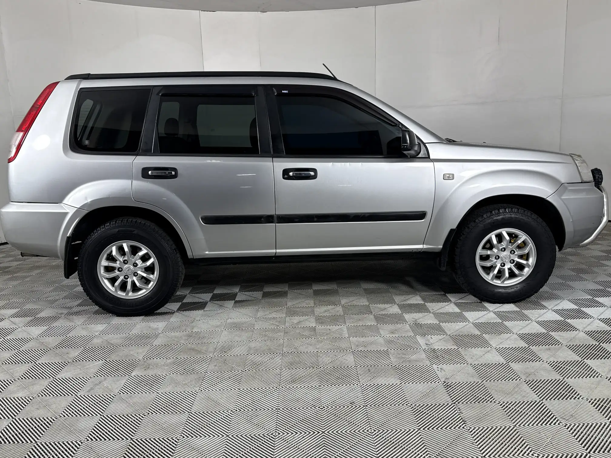 Nissan X Trail