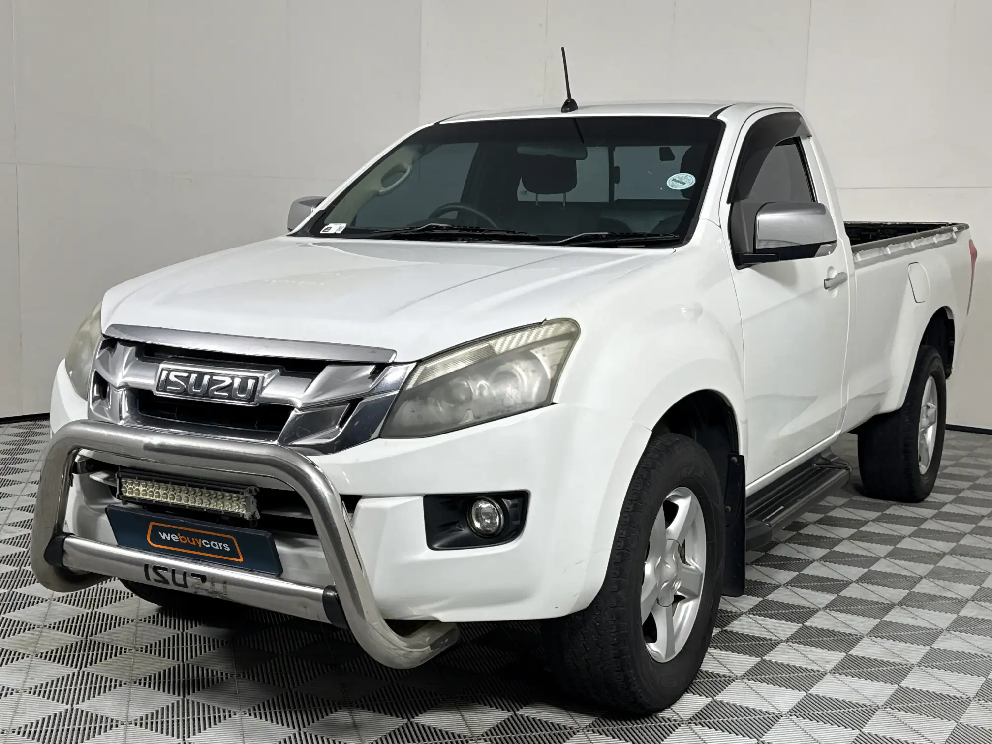 2013 Isuzu KB