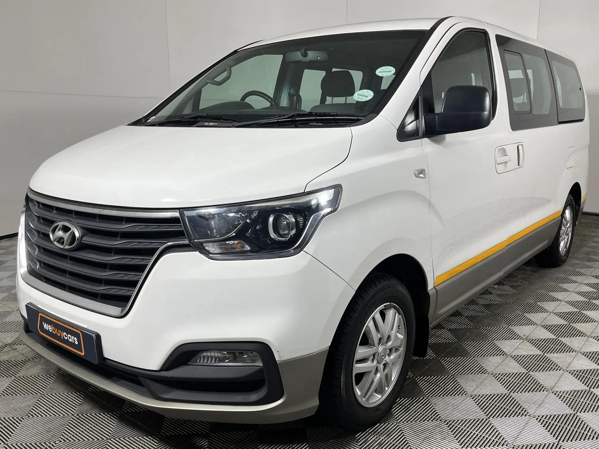 Hyundai H1 2.4 CVVT GLS 9 Seater for sale - R 185 000 | Carfind.co.za