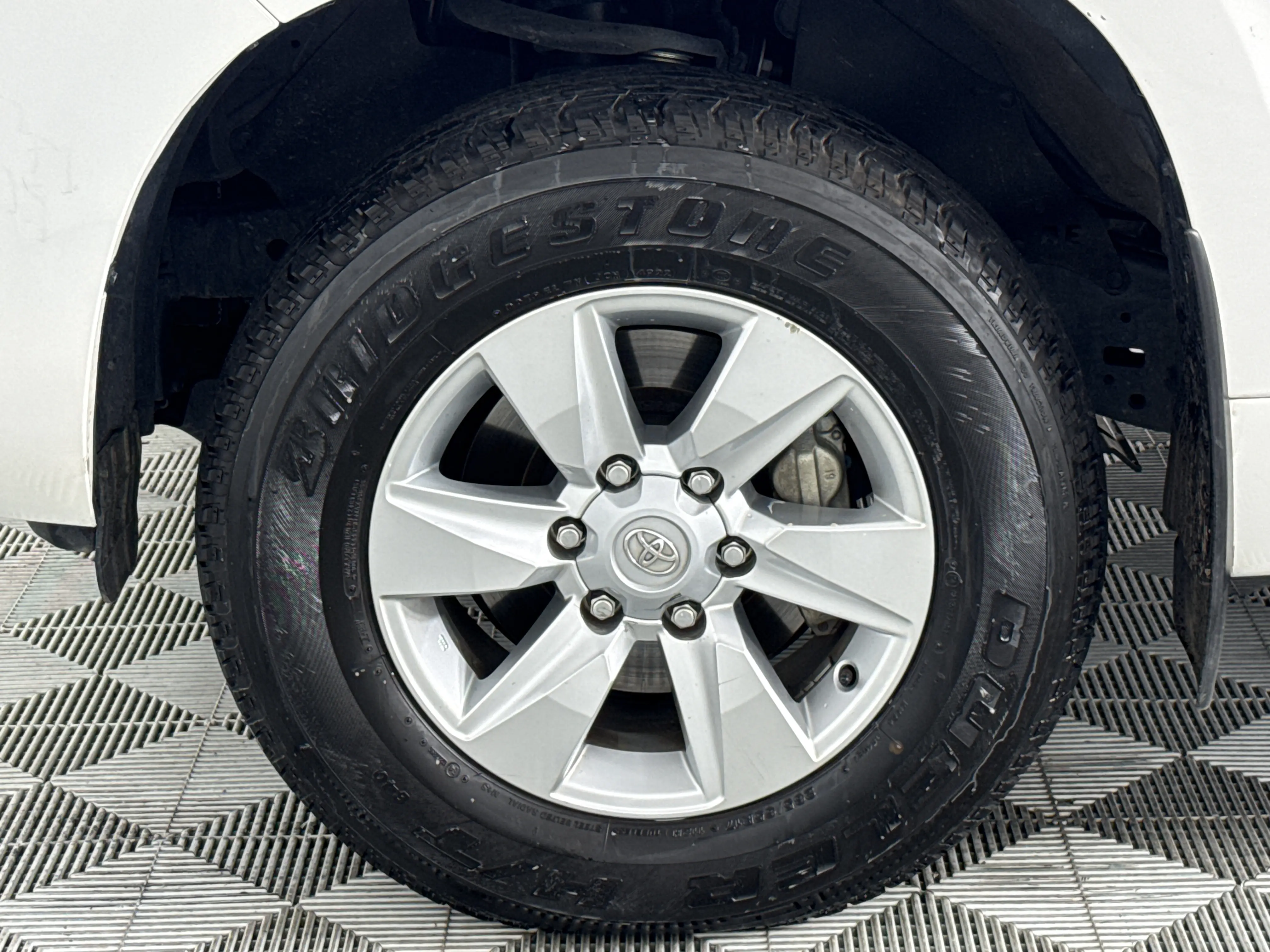 Photo 5