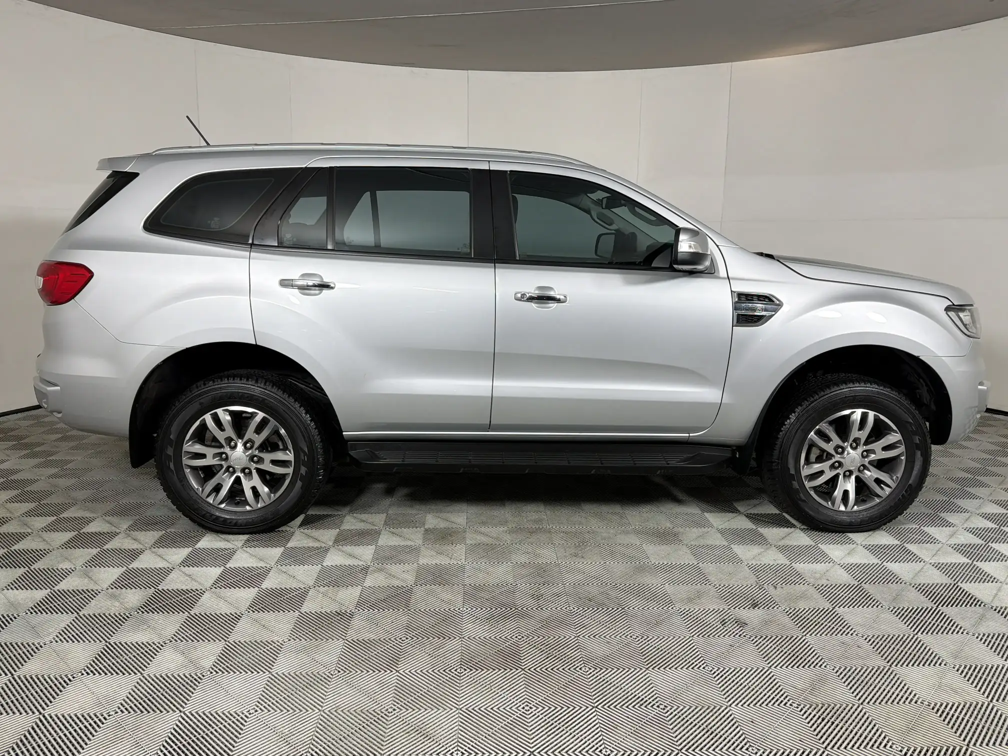 Ford Everest