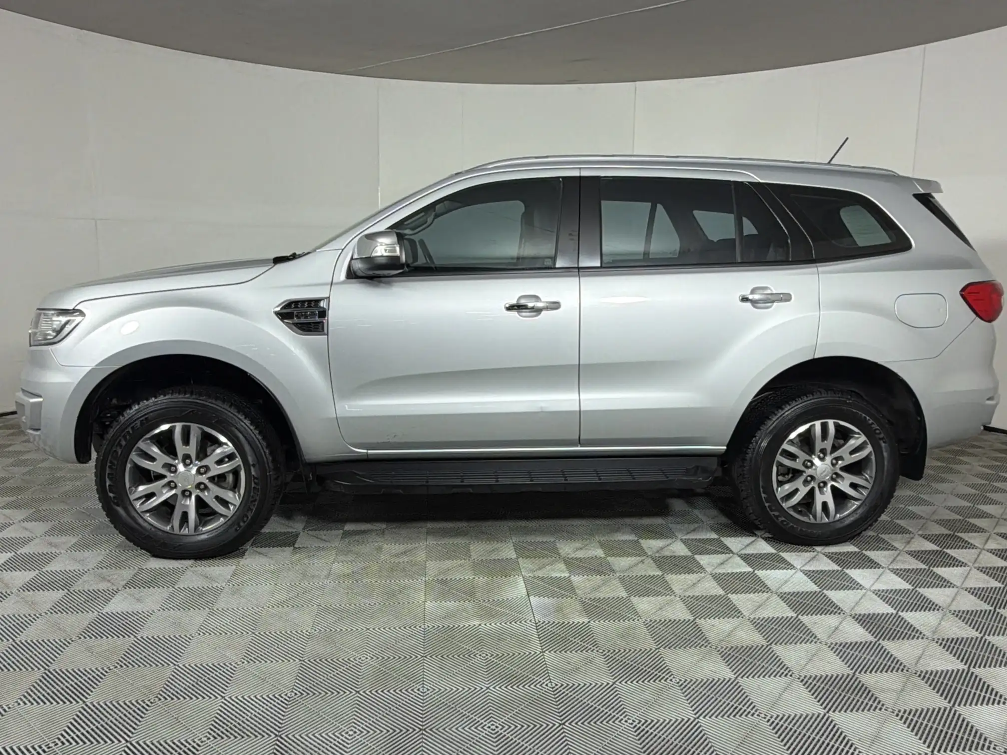 Ford Everest