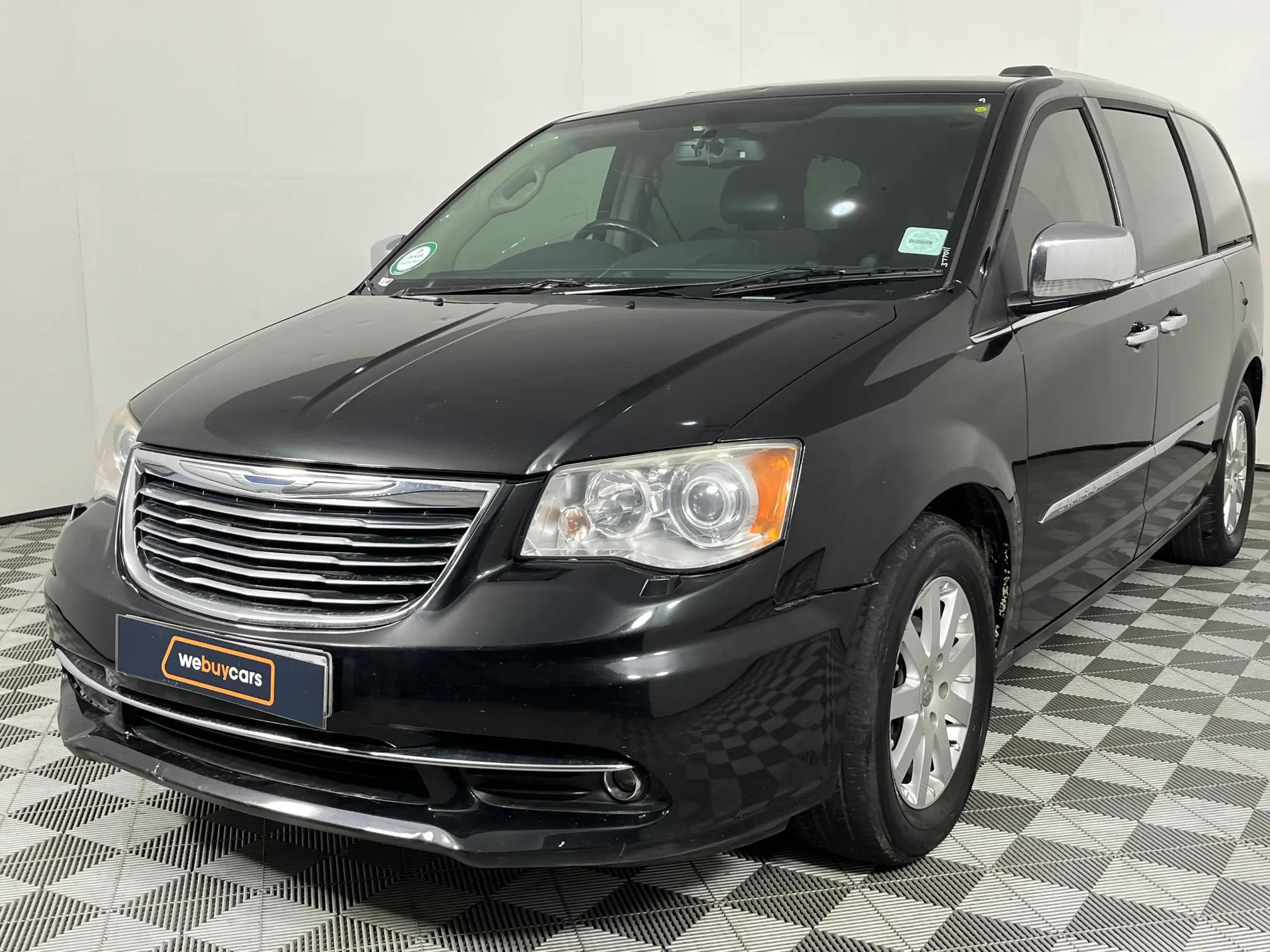 Chrysler Grand Voyager 2.8 (120 kW) Limited Auto for sale R 110 900