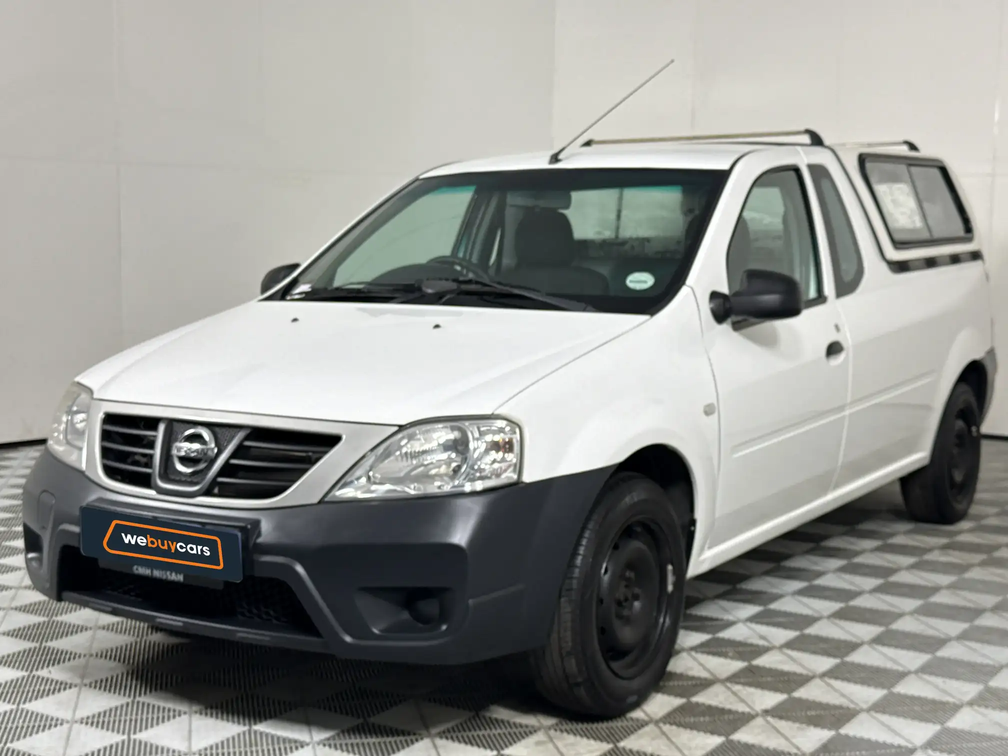 2020 Nissan NP200
