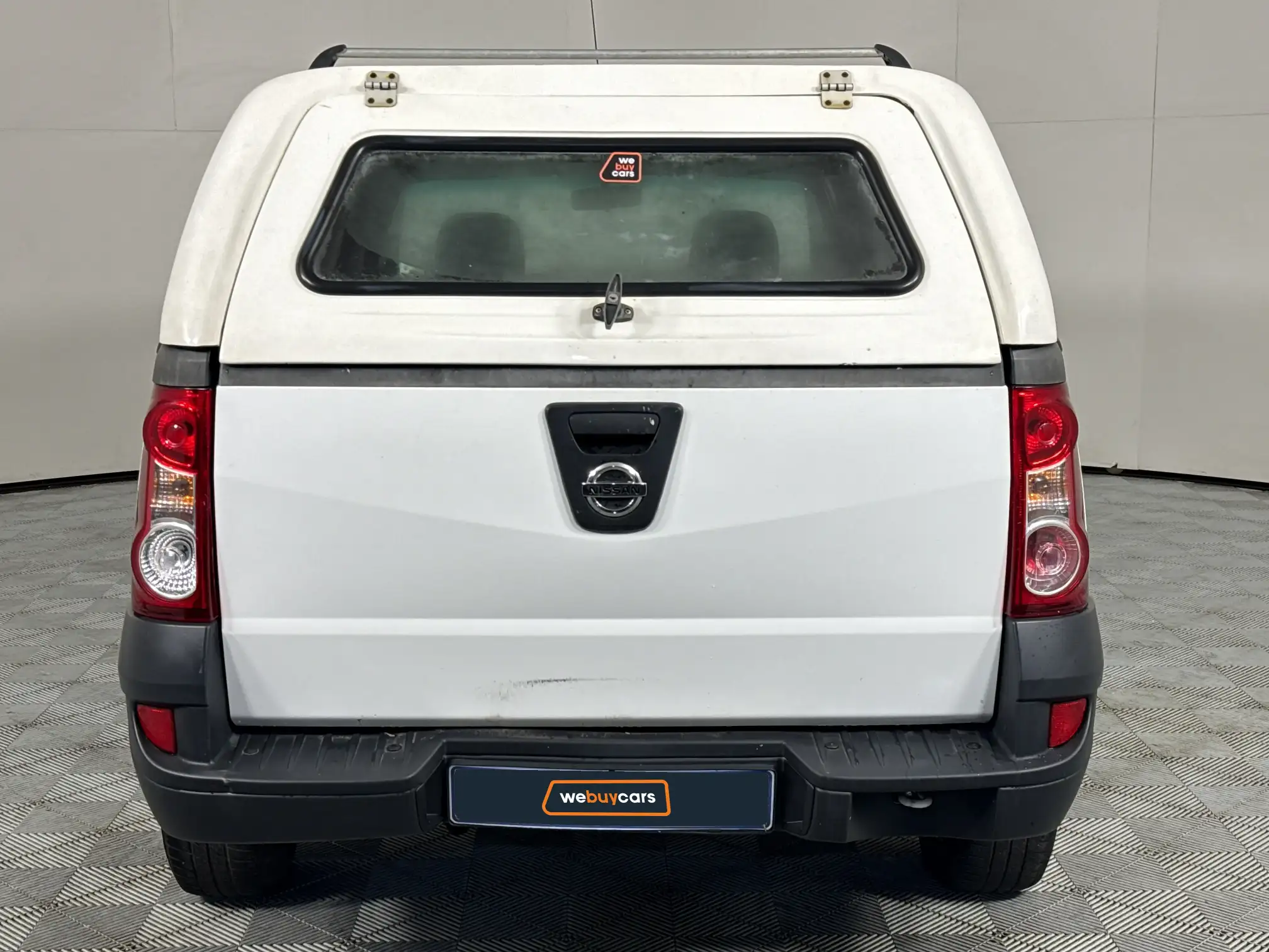 Nissan NP200