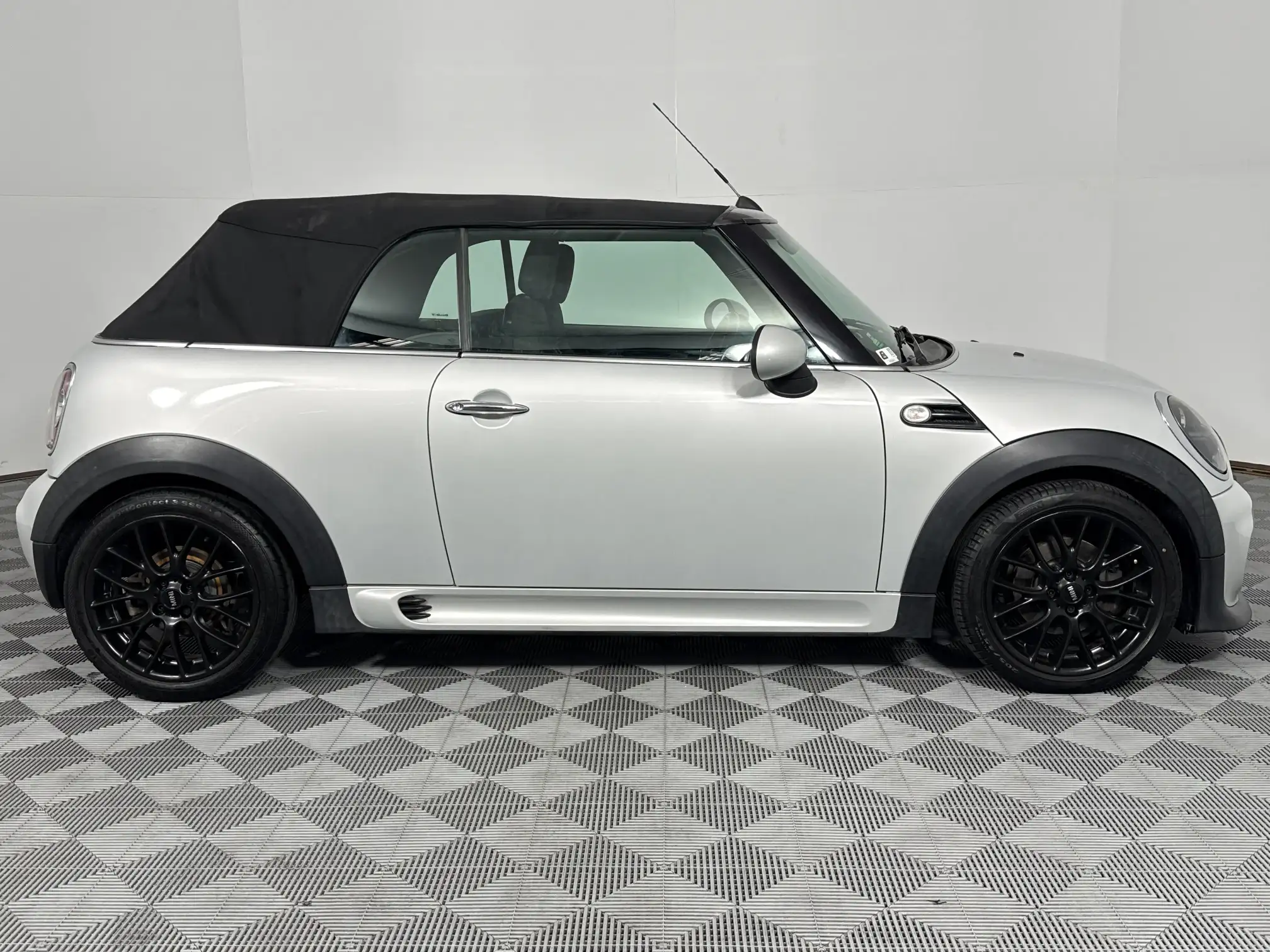 Mini Cooper Convertible