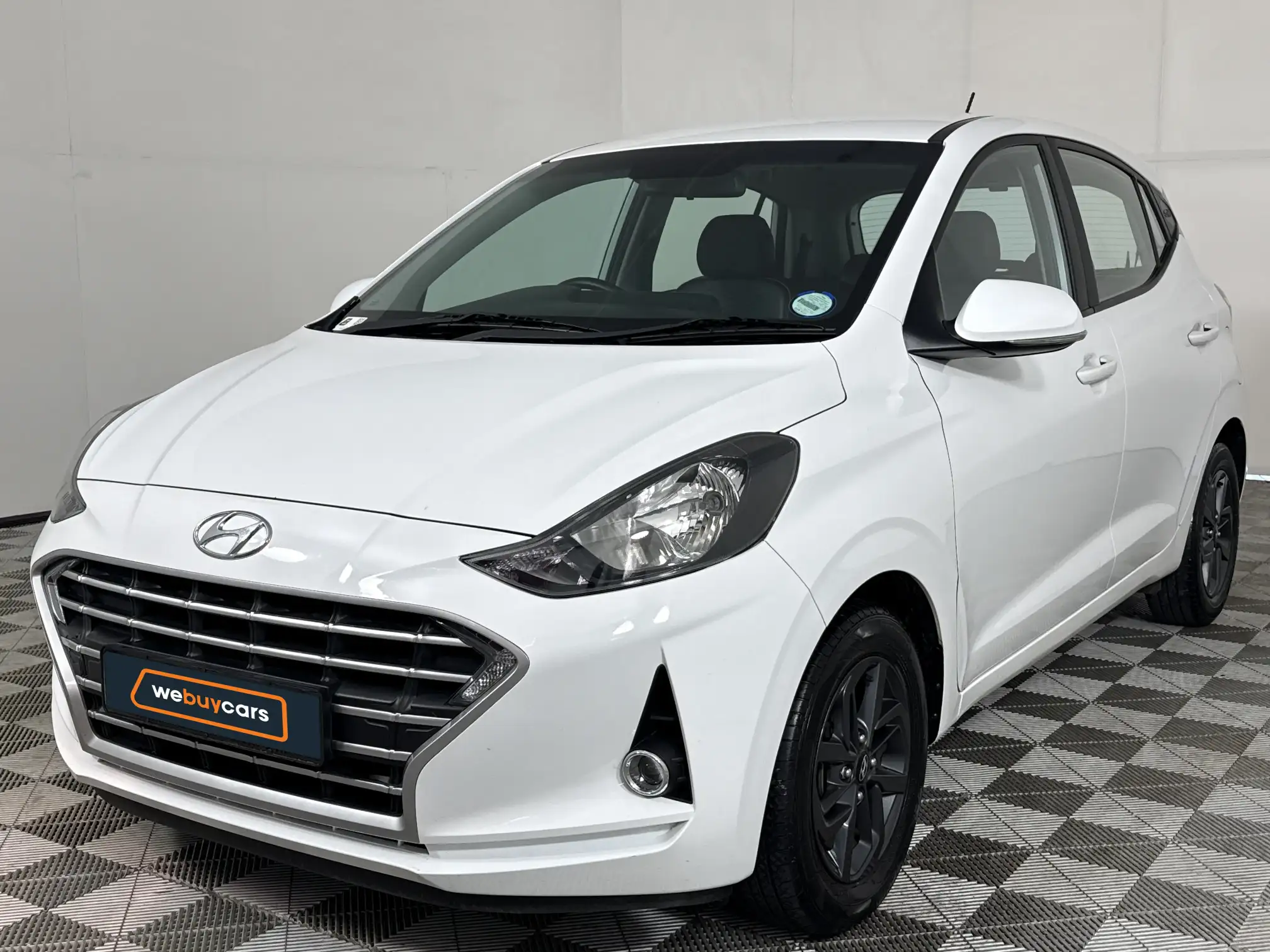 2022 Hyundai i10