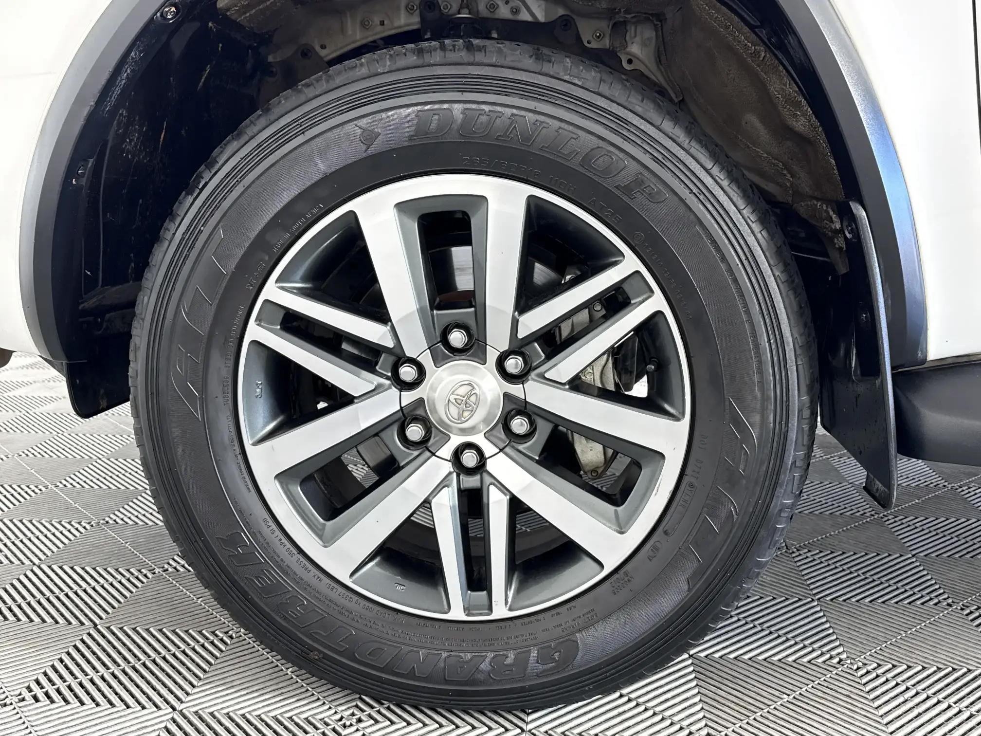 Toyota Fortuner
