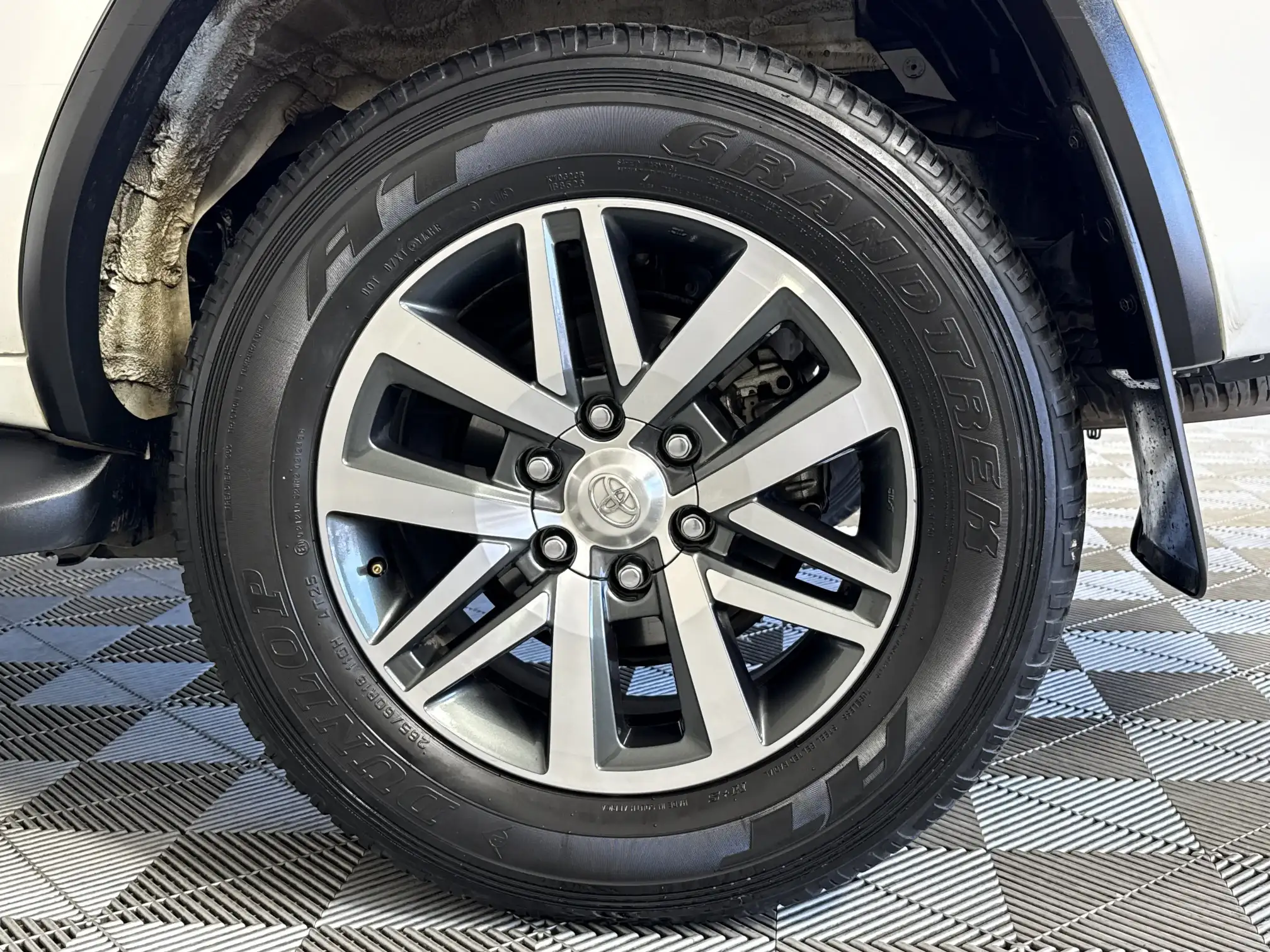 Toyota Fortuner