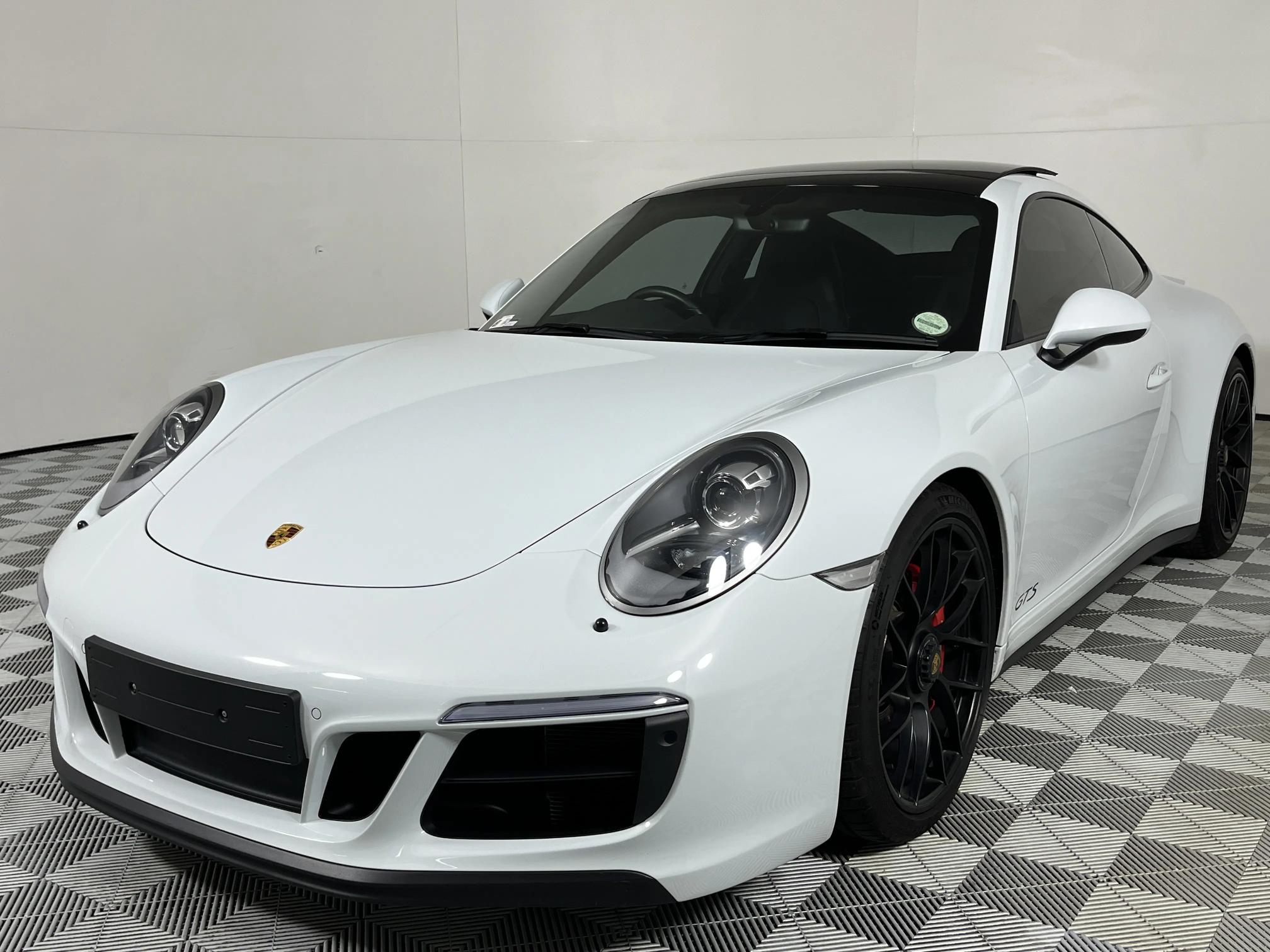 Porsche 911 (991 Gen2) Carrera GTS PDK