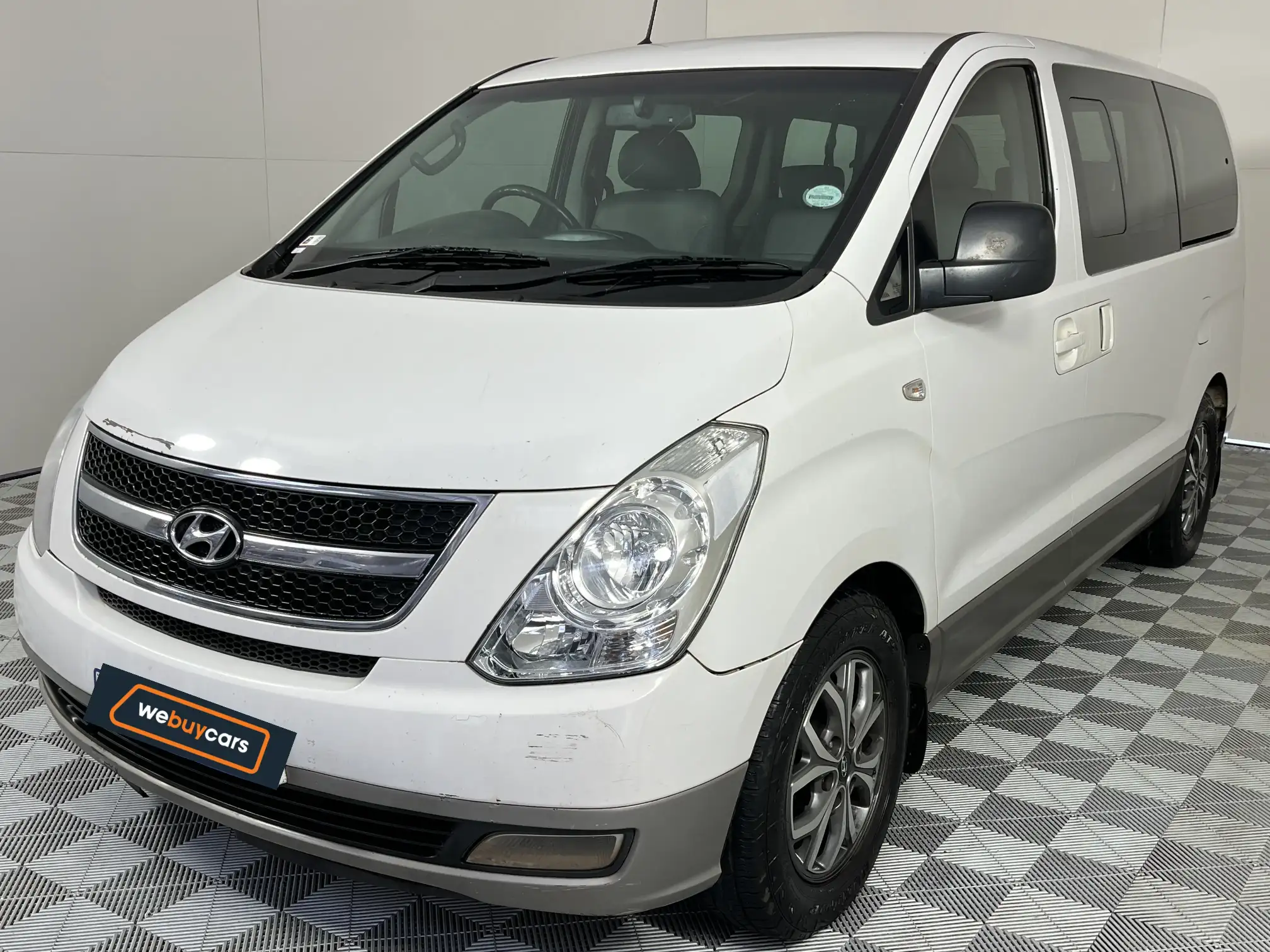 Hyundai H-1