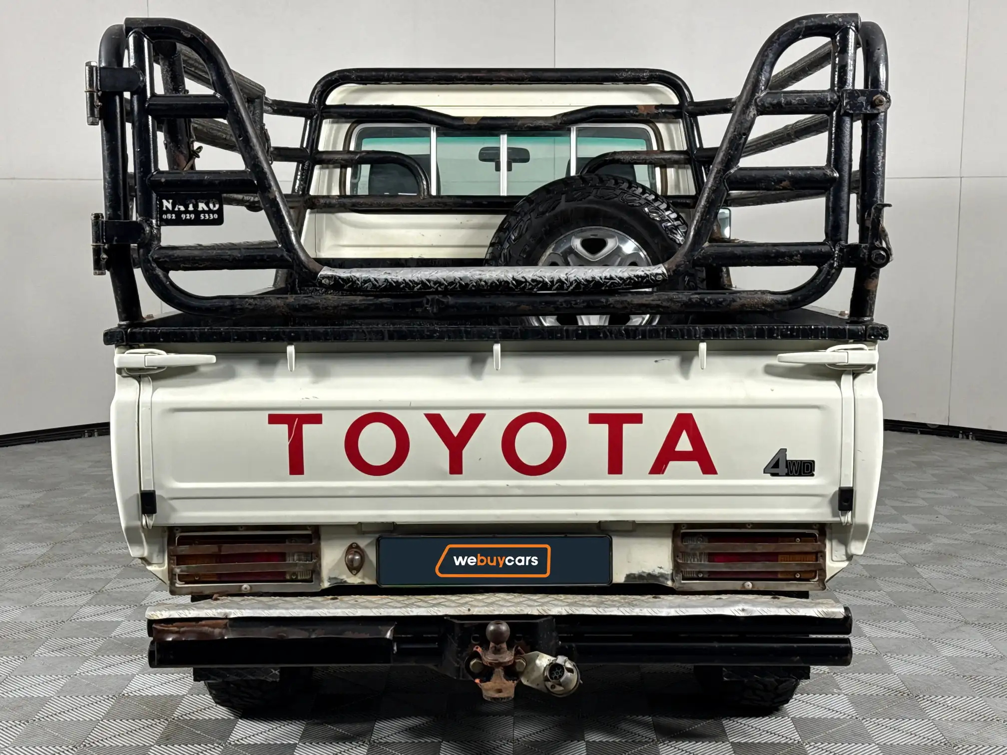 Toyota Land Cruiser