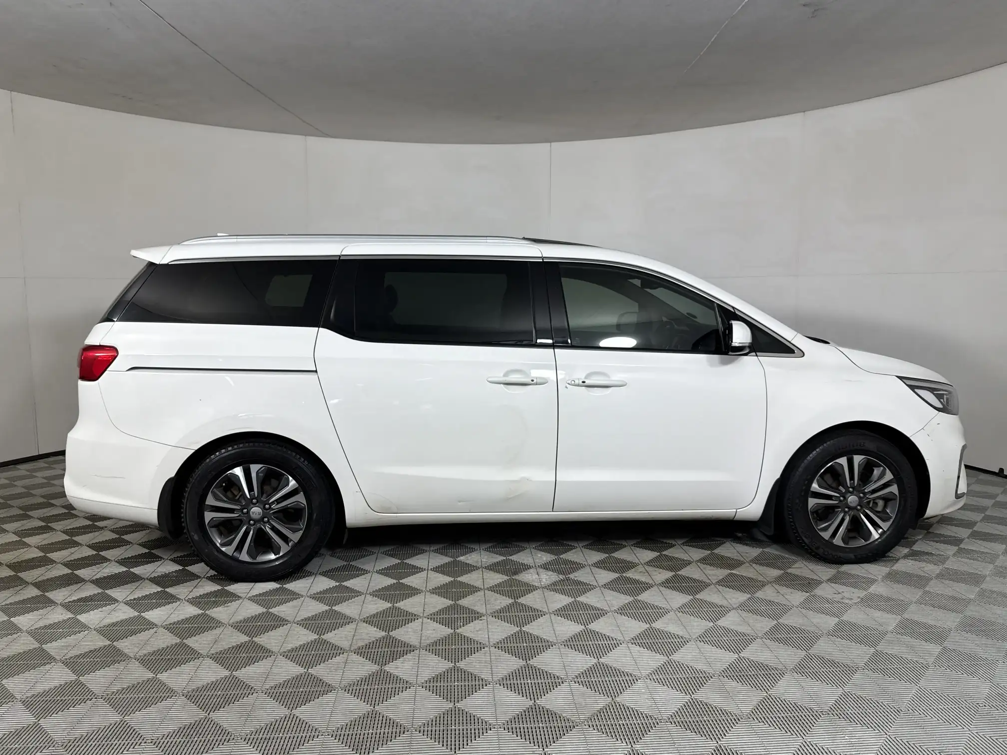 KIA Sedona