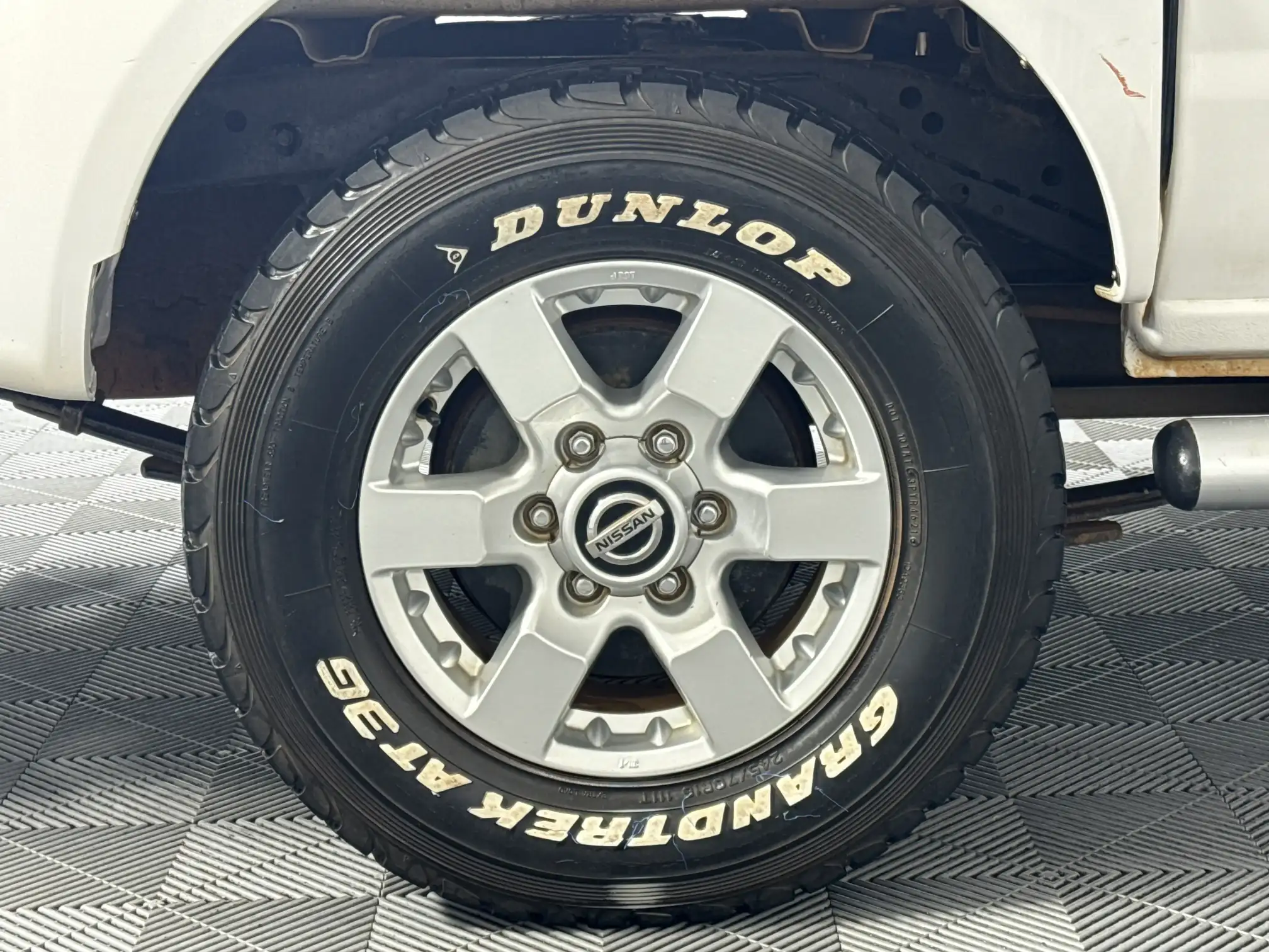 Nissan Hardbody