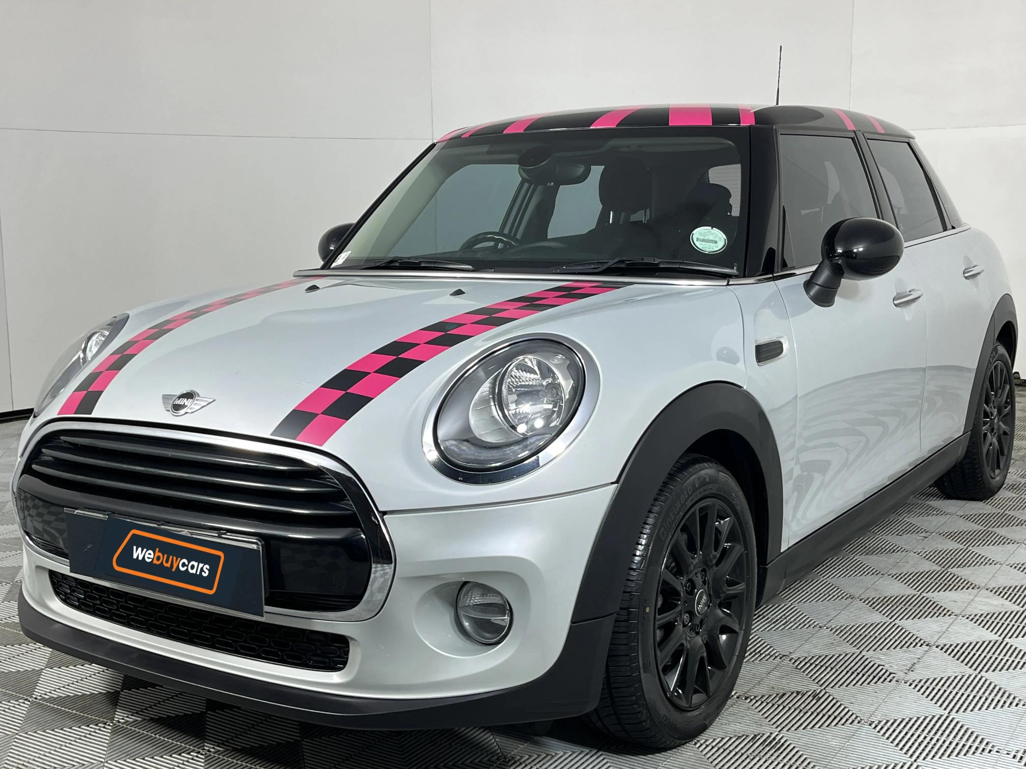 MINI Cooper (100 kW) 5 Door Auto (XS52)