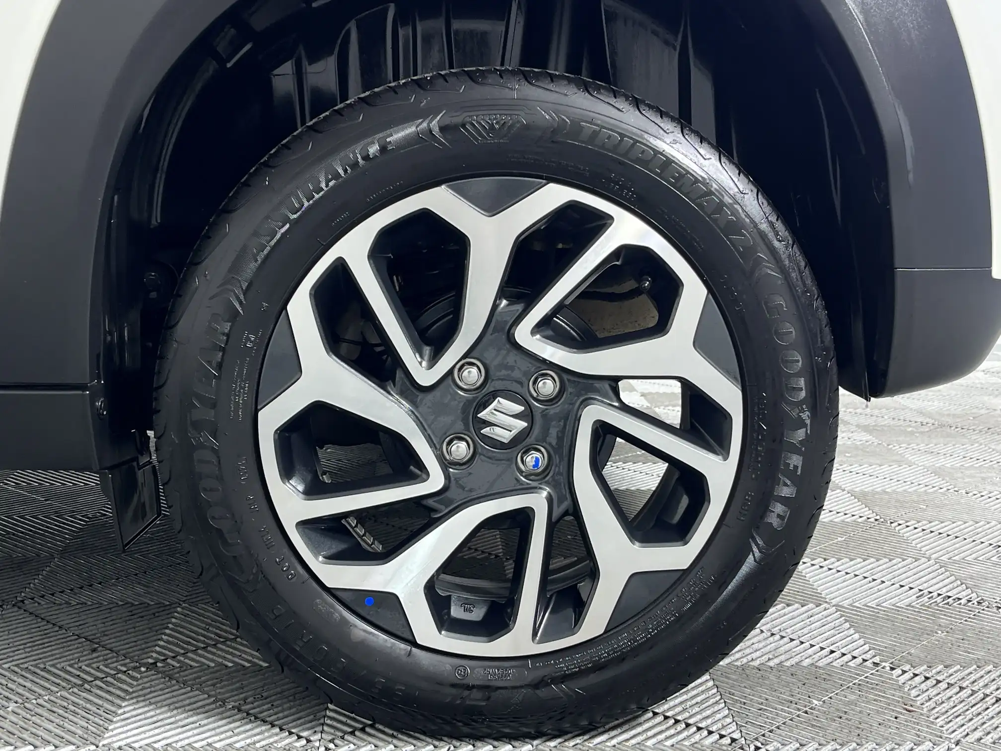 Suzuki Fronx