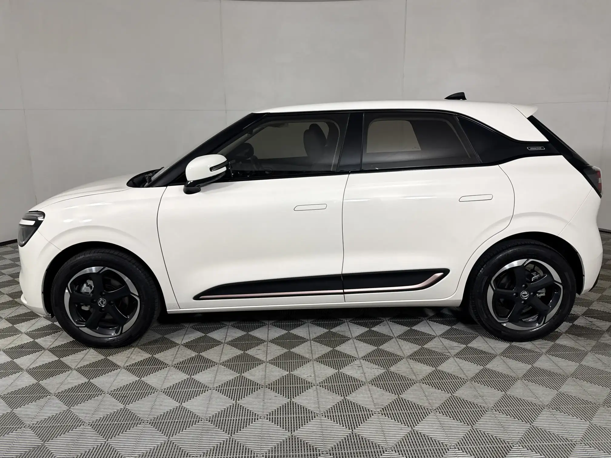 Dongfeng BOX