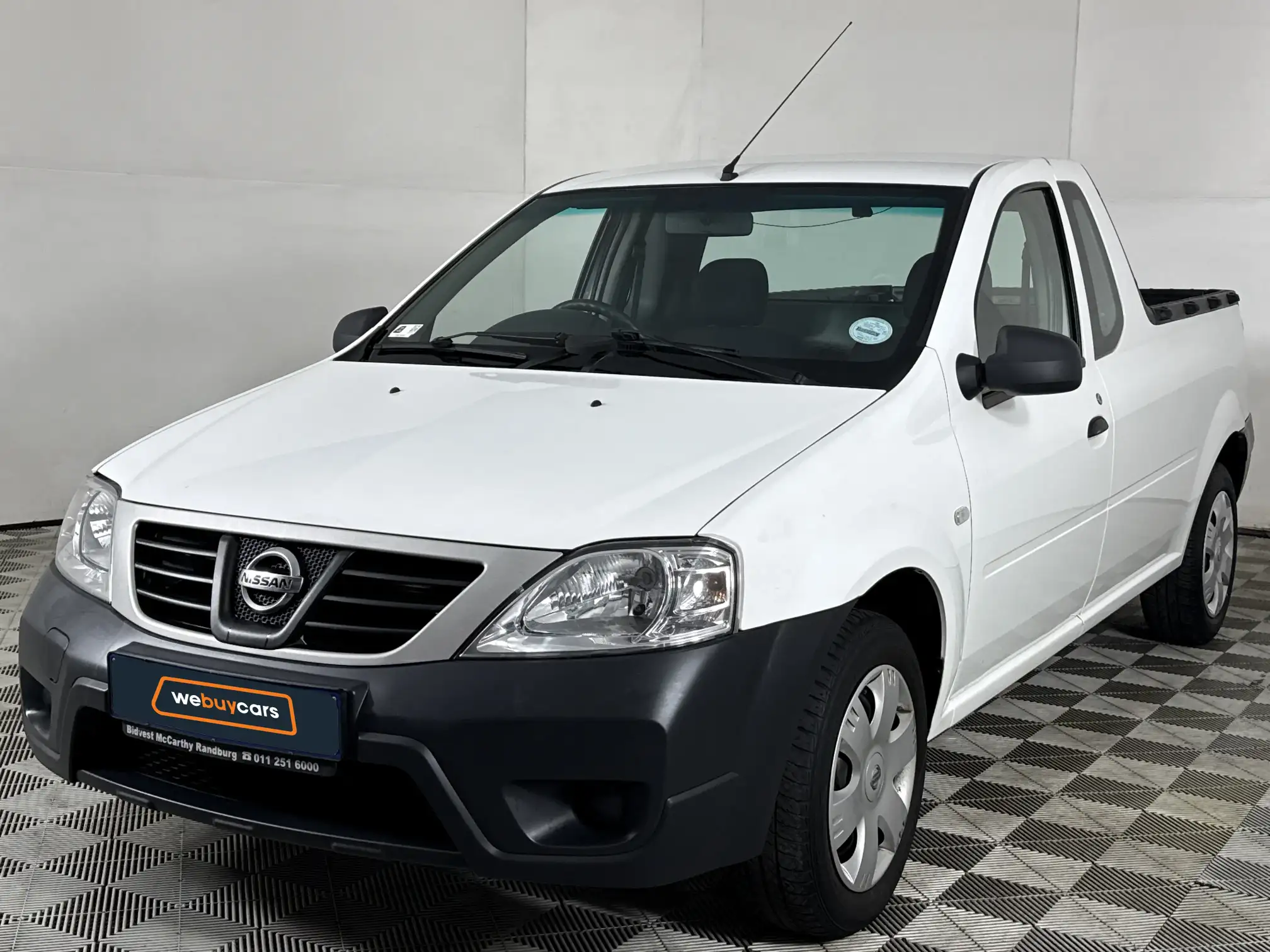 2019 Nissan NP200