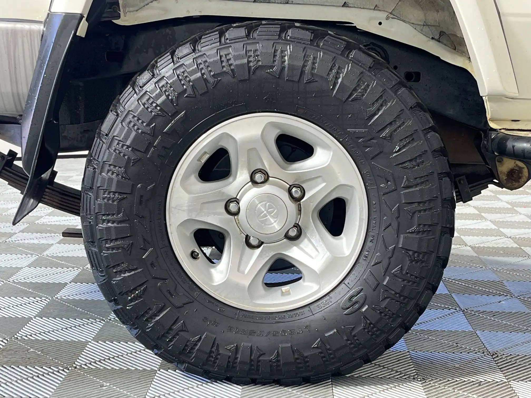 Toyota Land Cruiser 70 Series