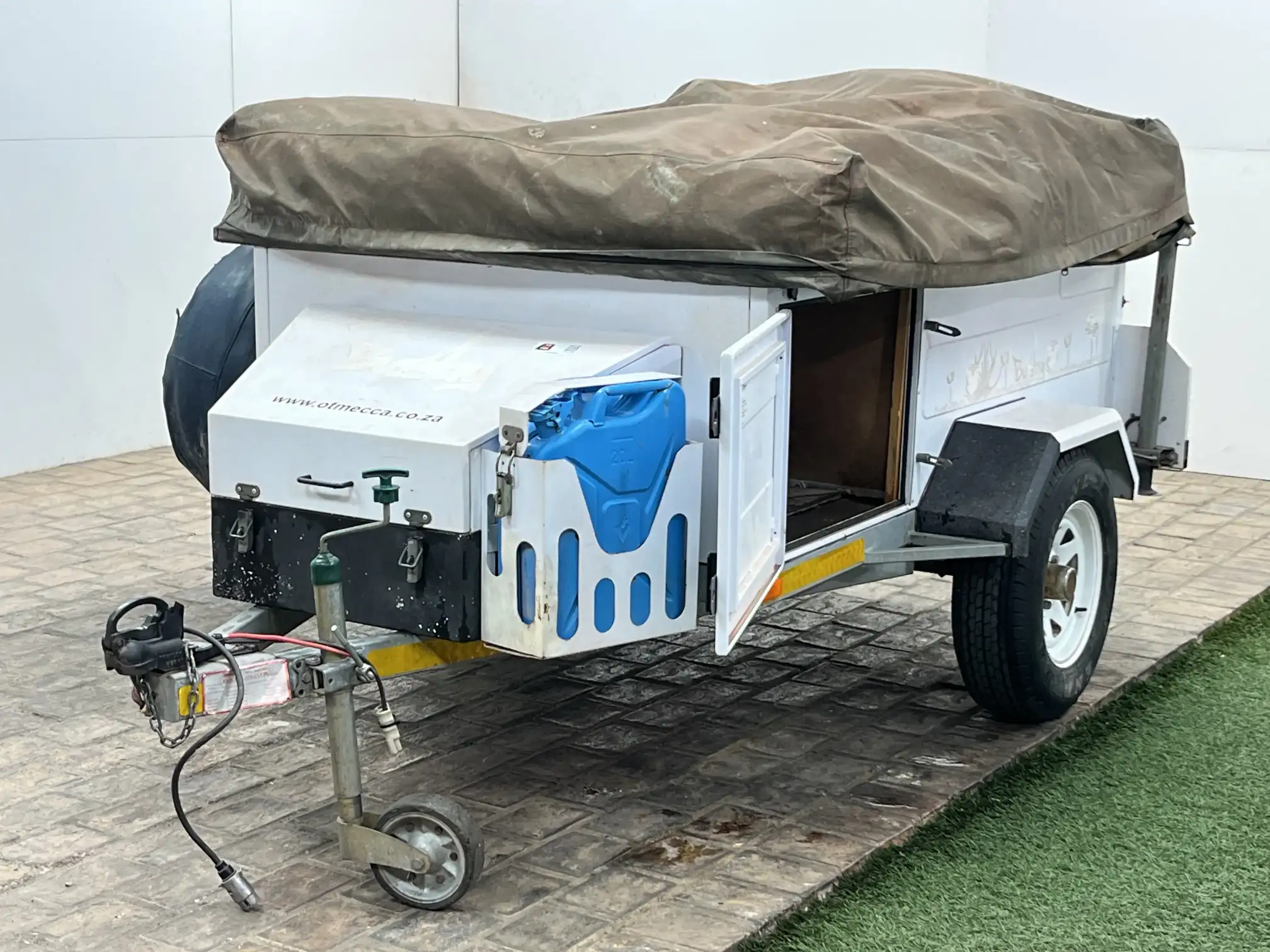 2014 Trailer Mecca Bushy