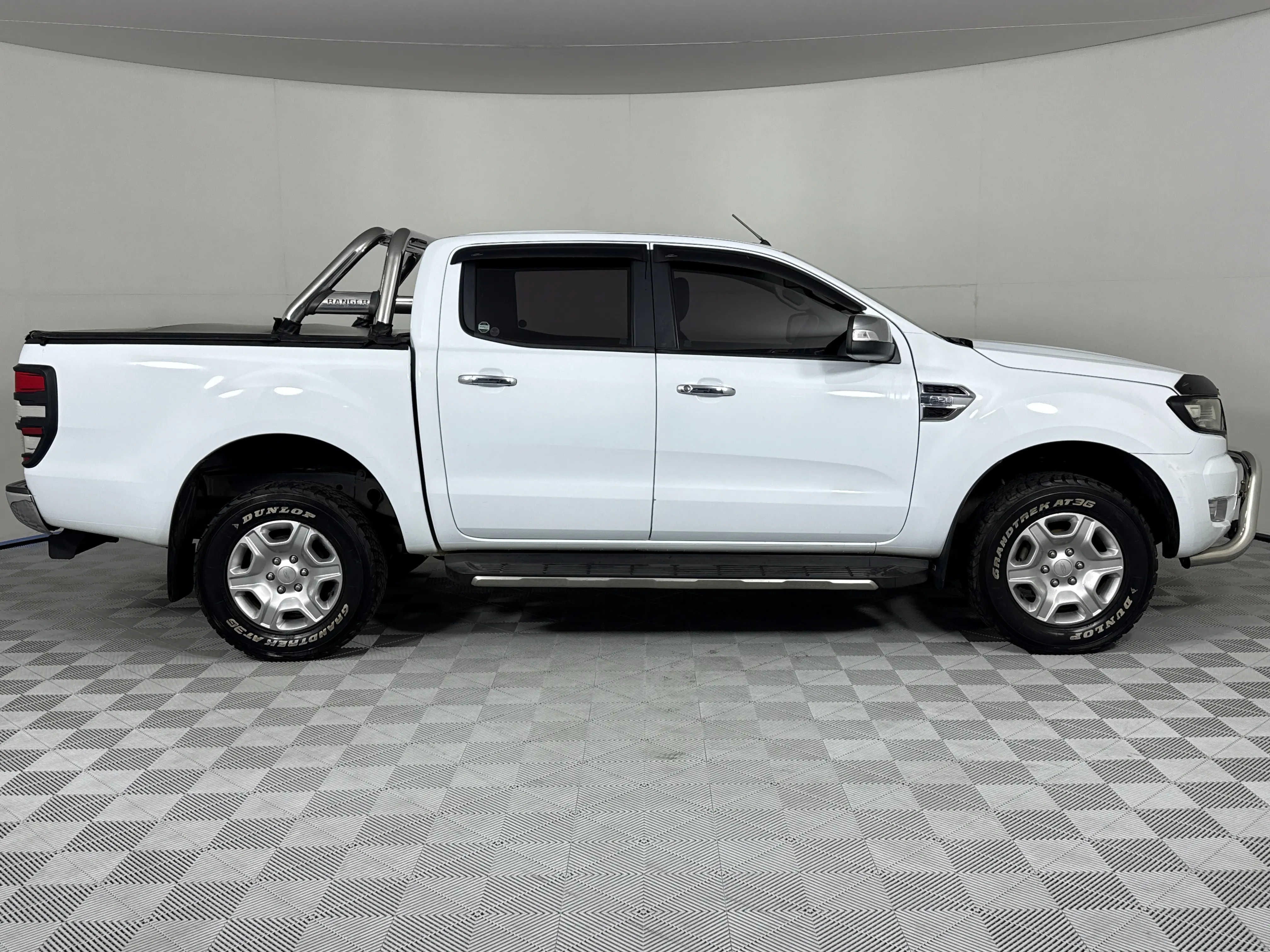 2017 Ford Ranger 2.2tdci XLT Auto Pick Up Double Cab, photo 4