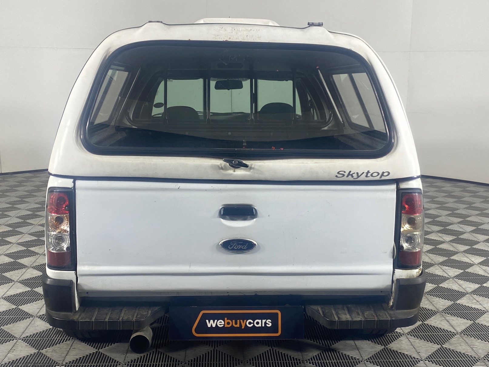 Used 2011 Ford Bantam 1 6i Xlt Pick Up Single Cab For Sale Webuycars