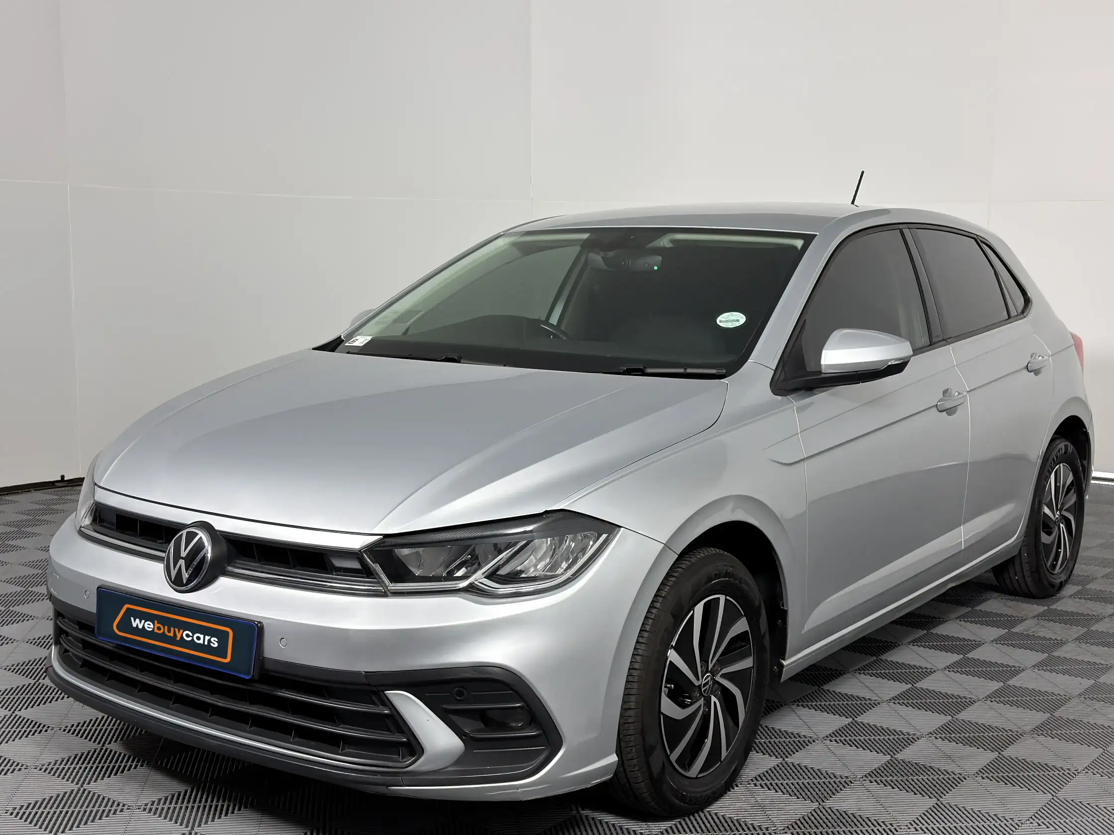 We Buy Cars | 2022 Volkswagen Polo — Stock Number F30109197