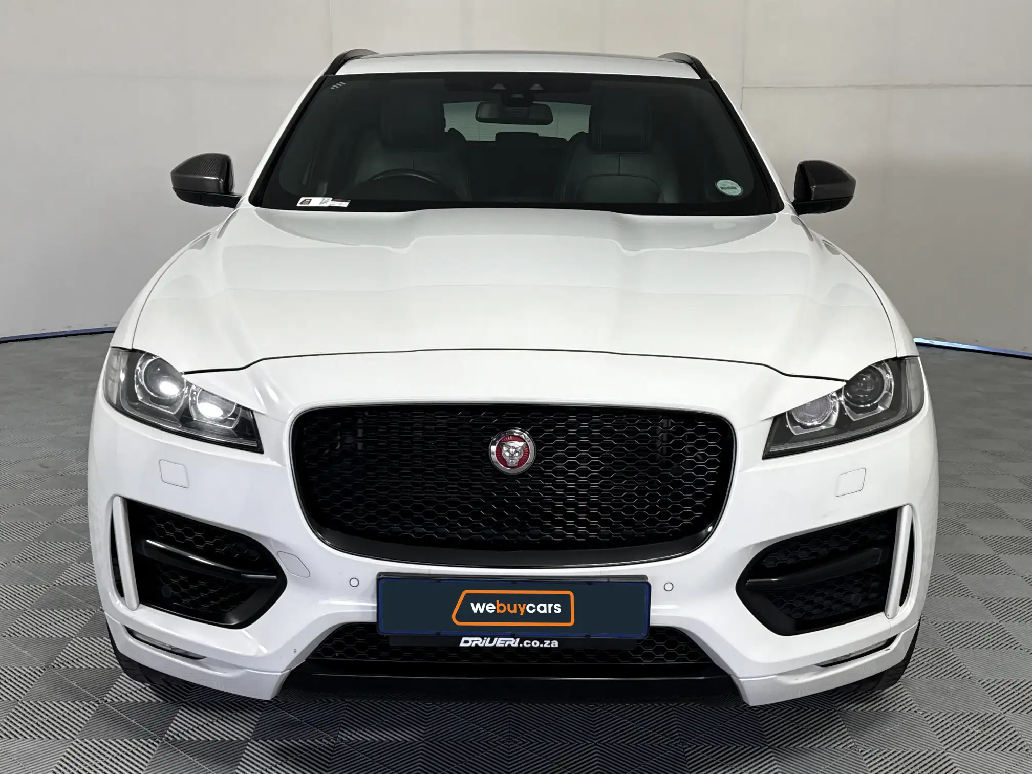 Jaguar F-Pace