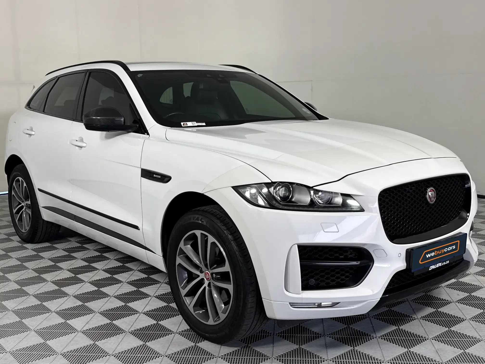 Jaguar F-Pace