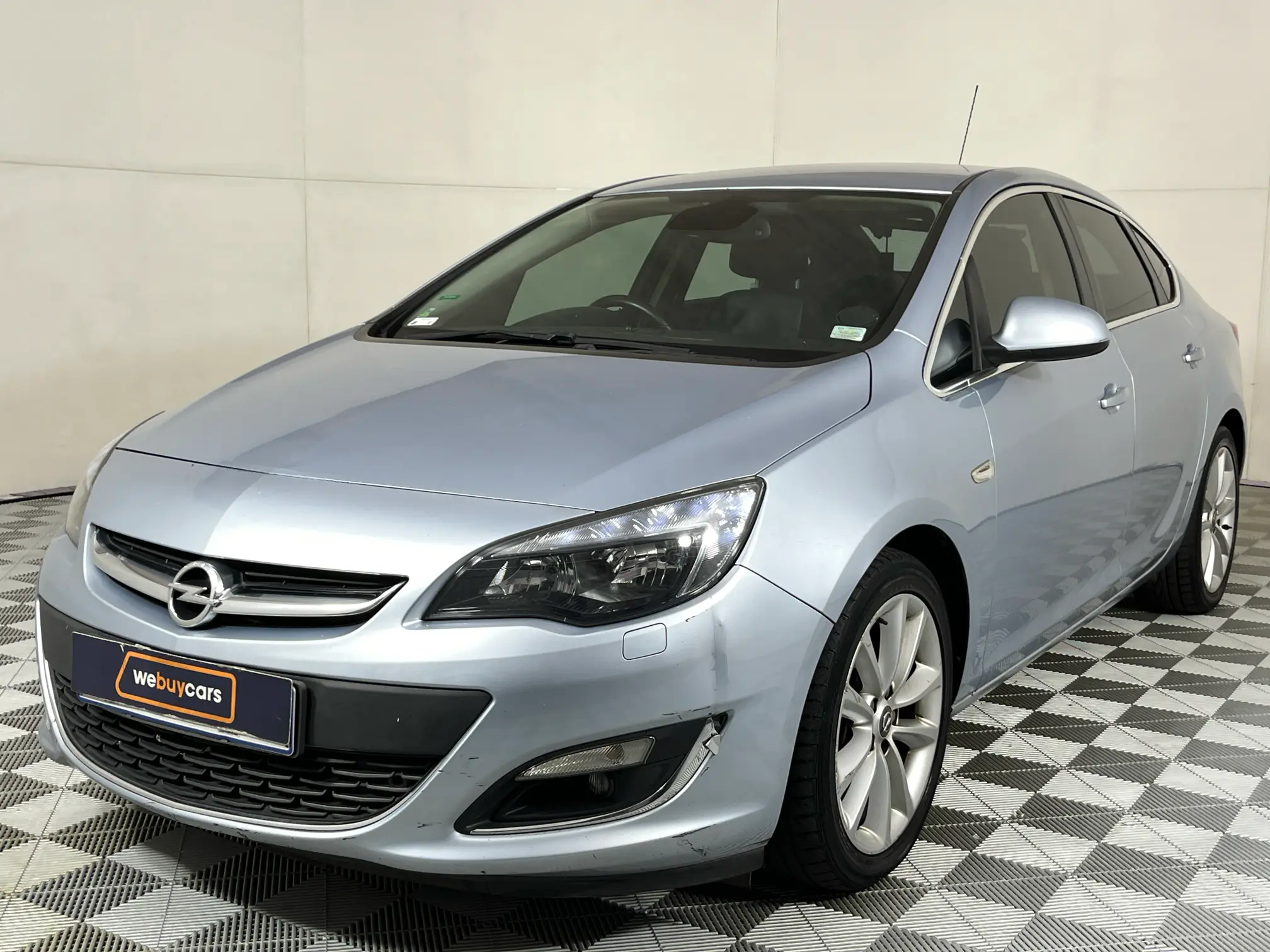 2015 Opel Astra 1.6T Cosmo