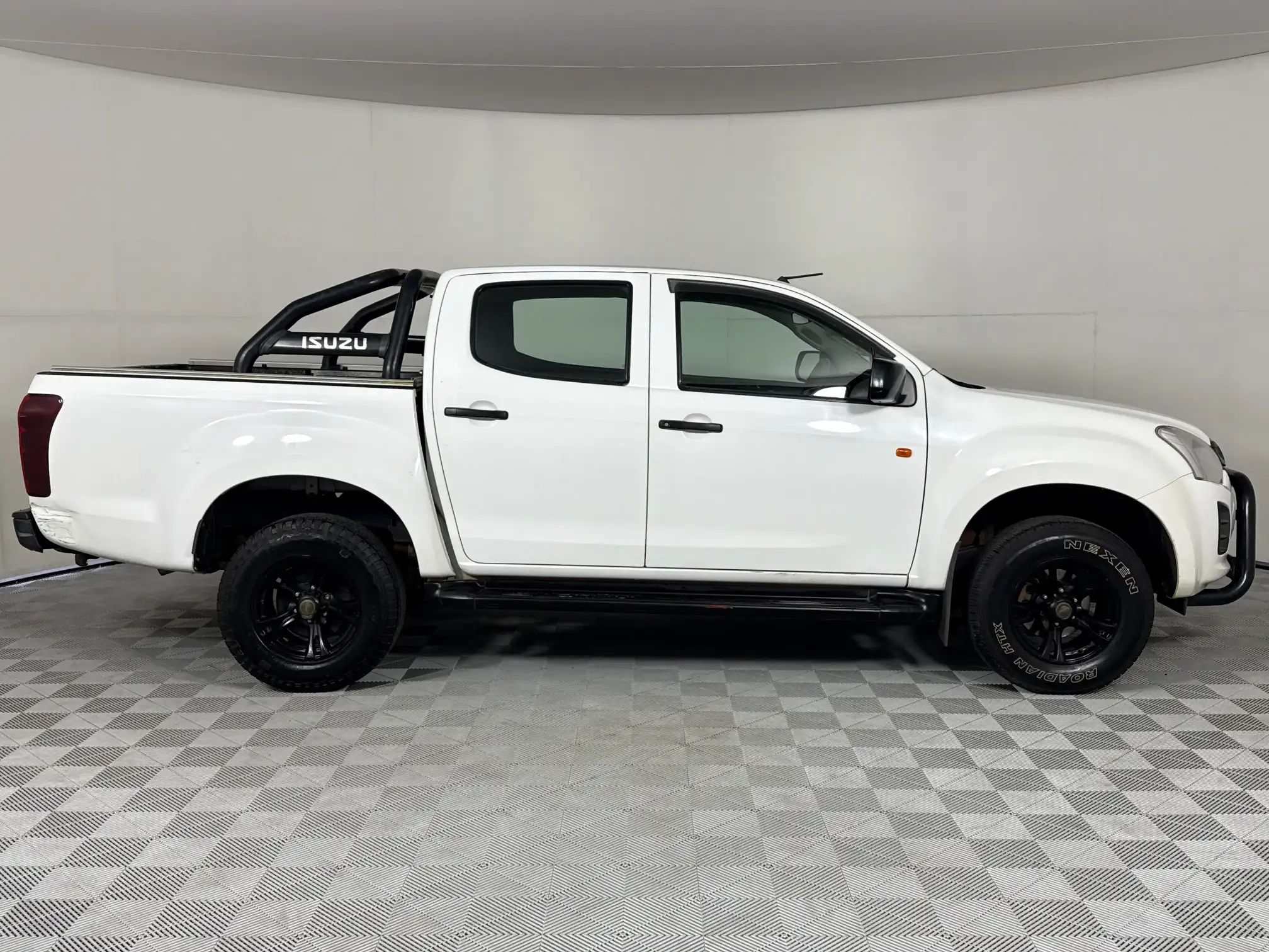 Isuzu KB