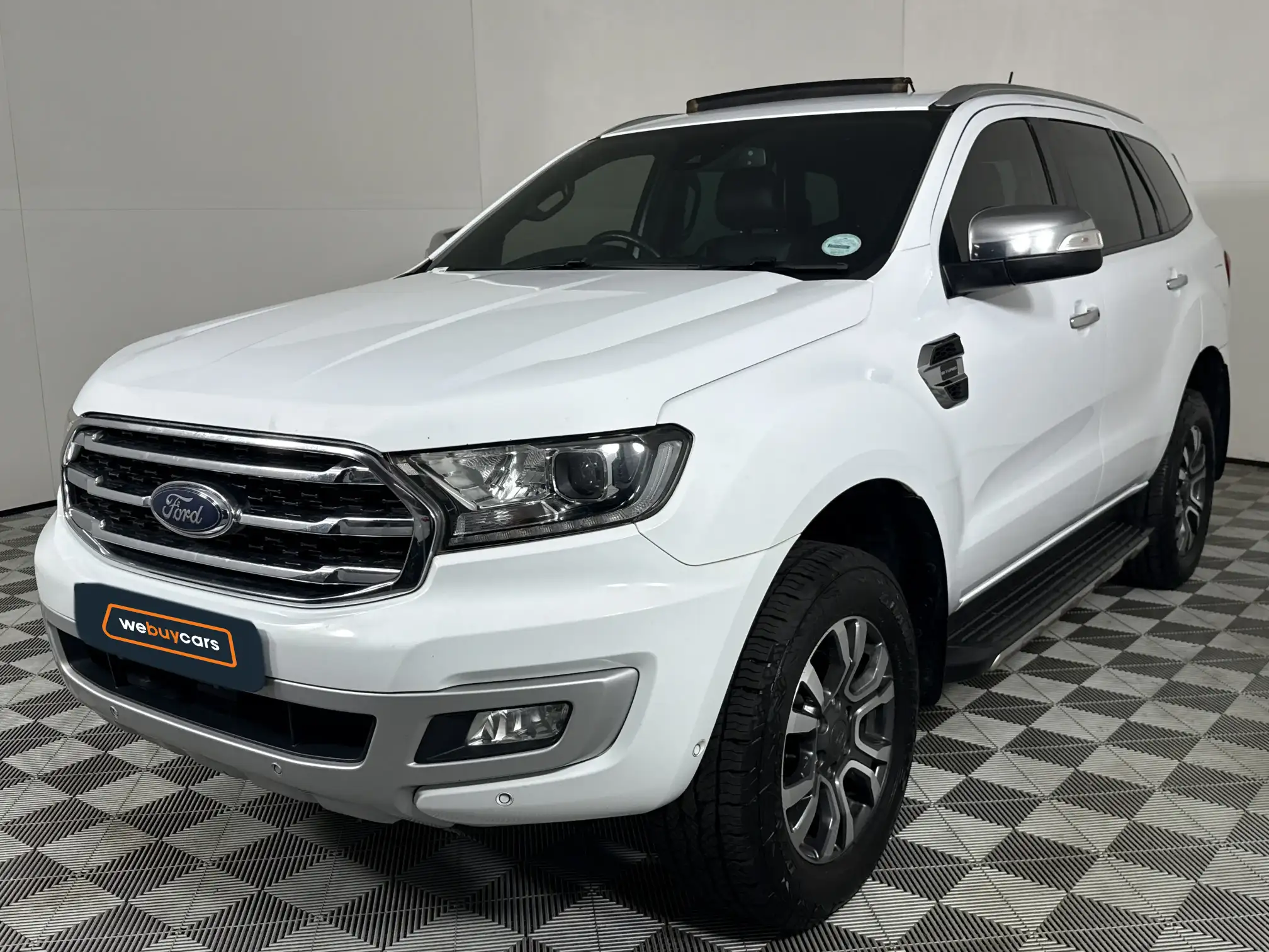 2020 Ford Everest