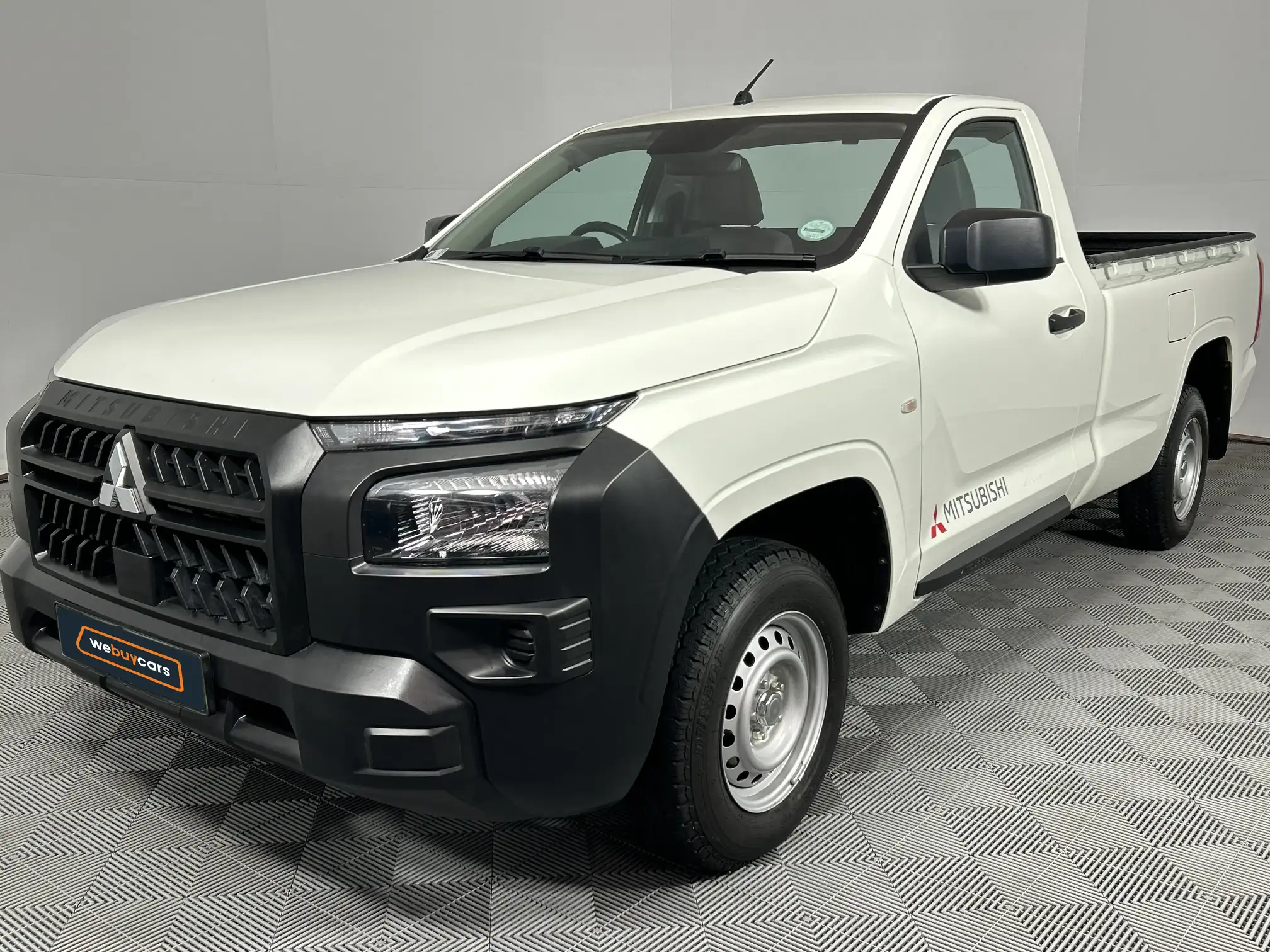 2025 Mitsubishi Triton