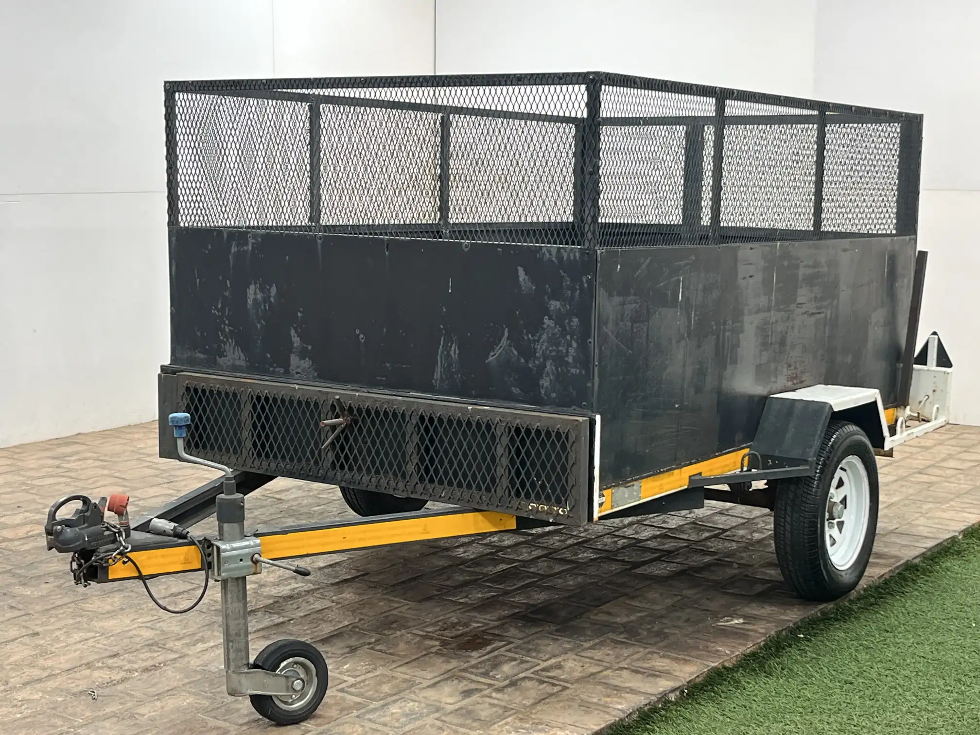 2018 Custom Box Body