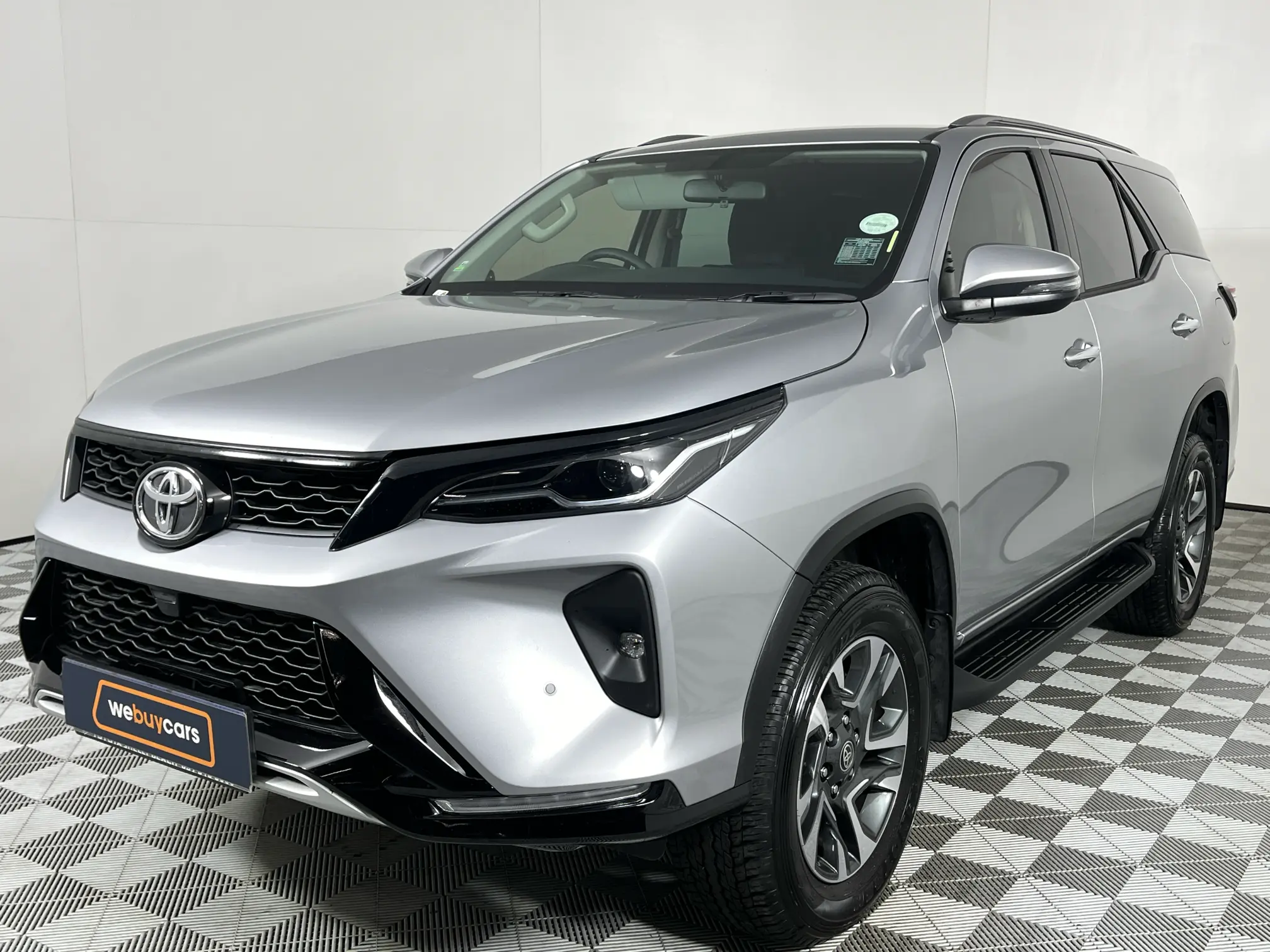 2024 Toyota Fortuner 2.4gd-6 R/B Auto