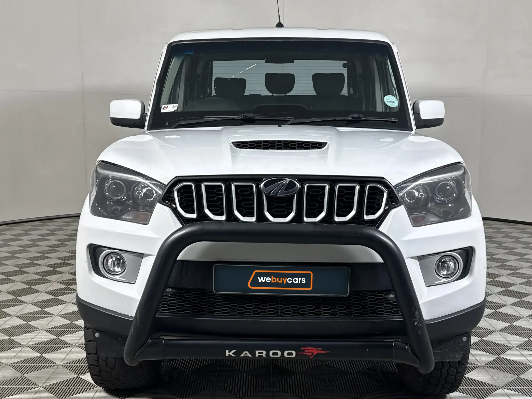 Mahindra PIK UP