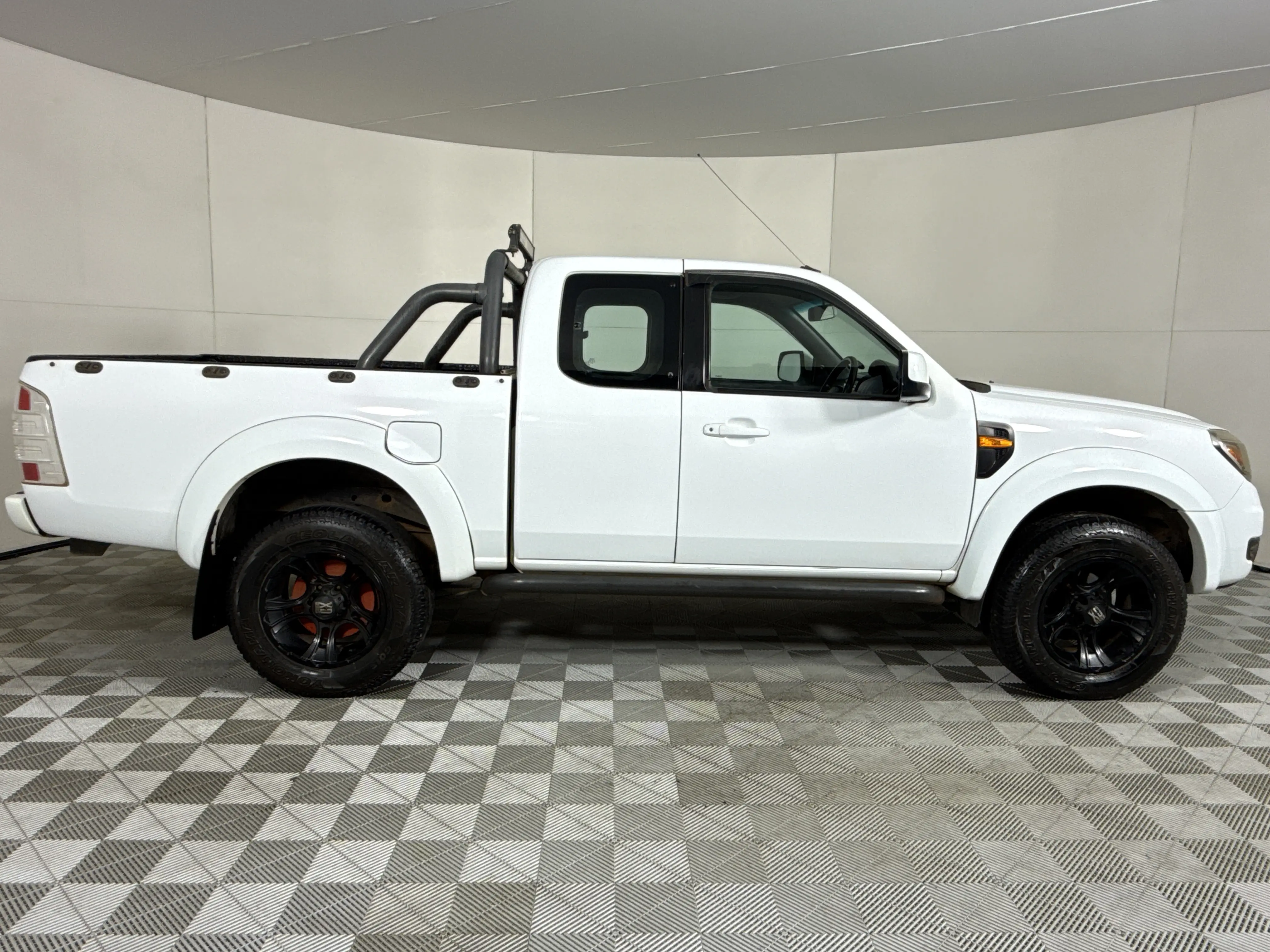2010 Ford Ranger 3.0tdci XLT Hi-Trail Pick Up Sup/cab, photo 4