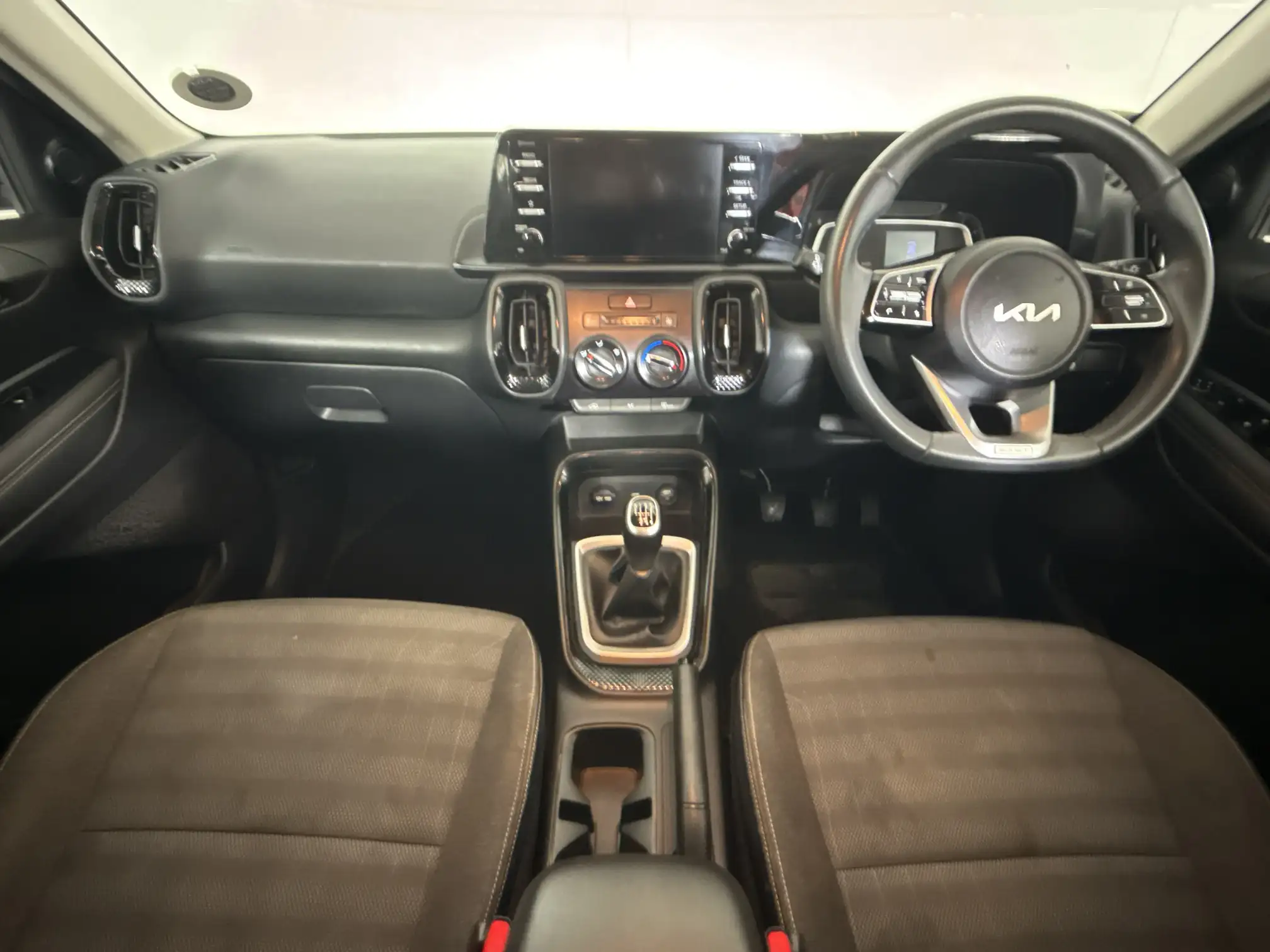 KIA Sonet
